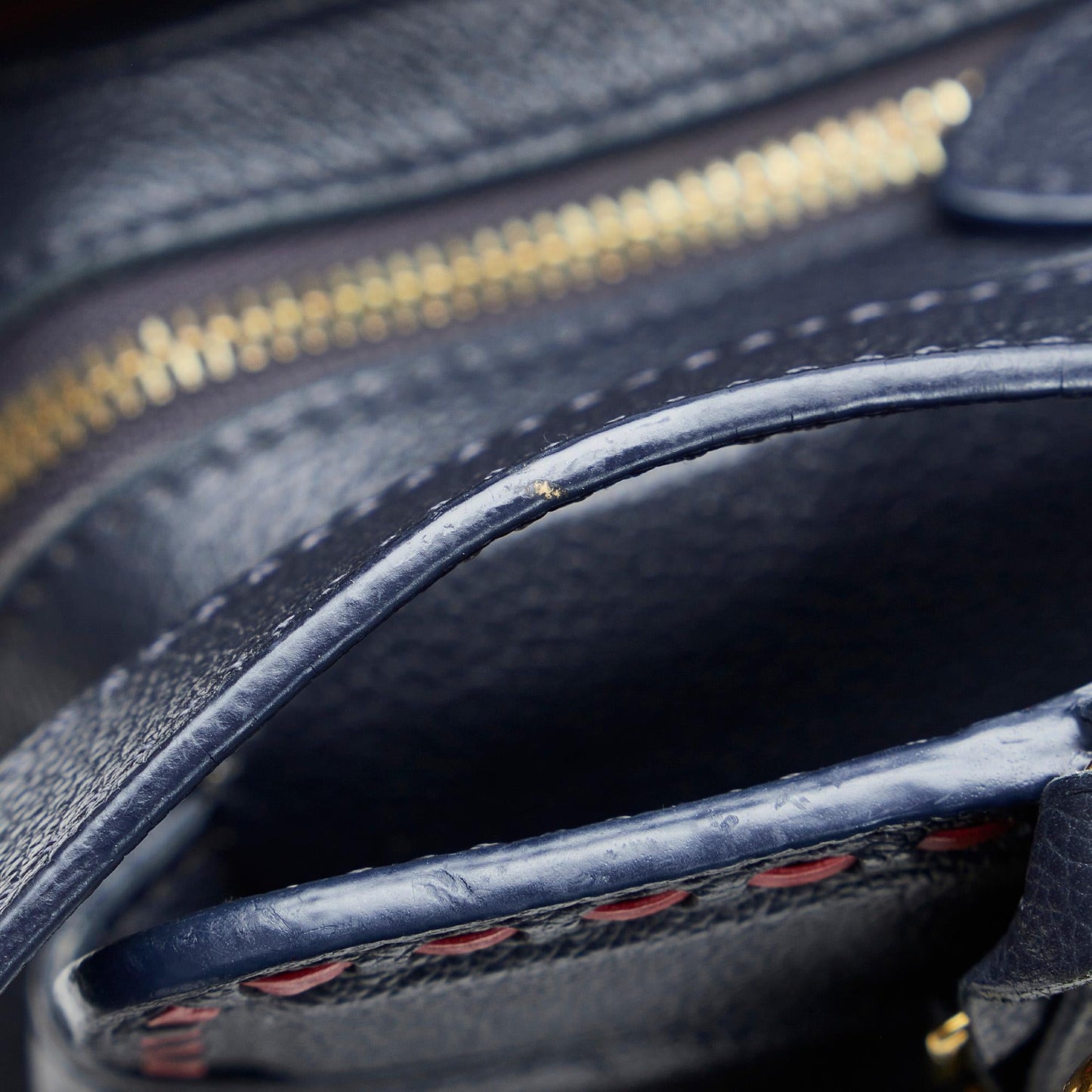 Louis Vuitton Monogram Empreinte Vosges MM (SHG-Cu5adt)