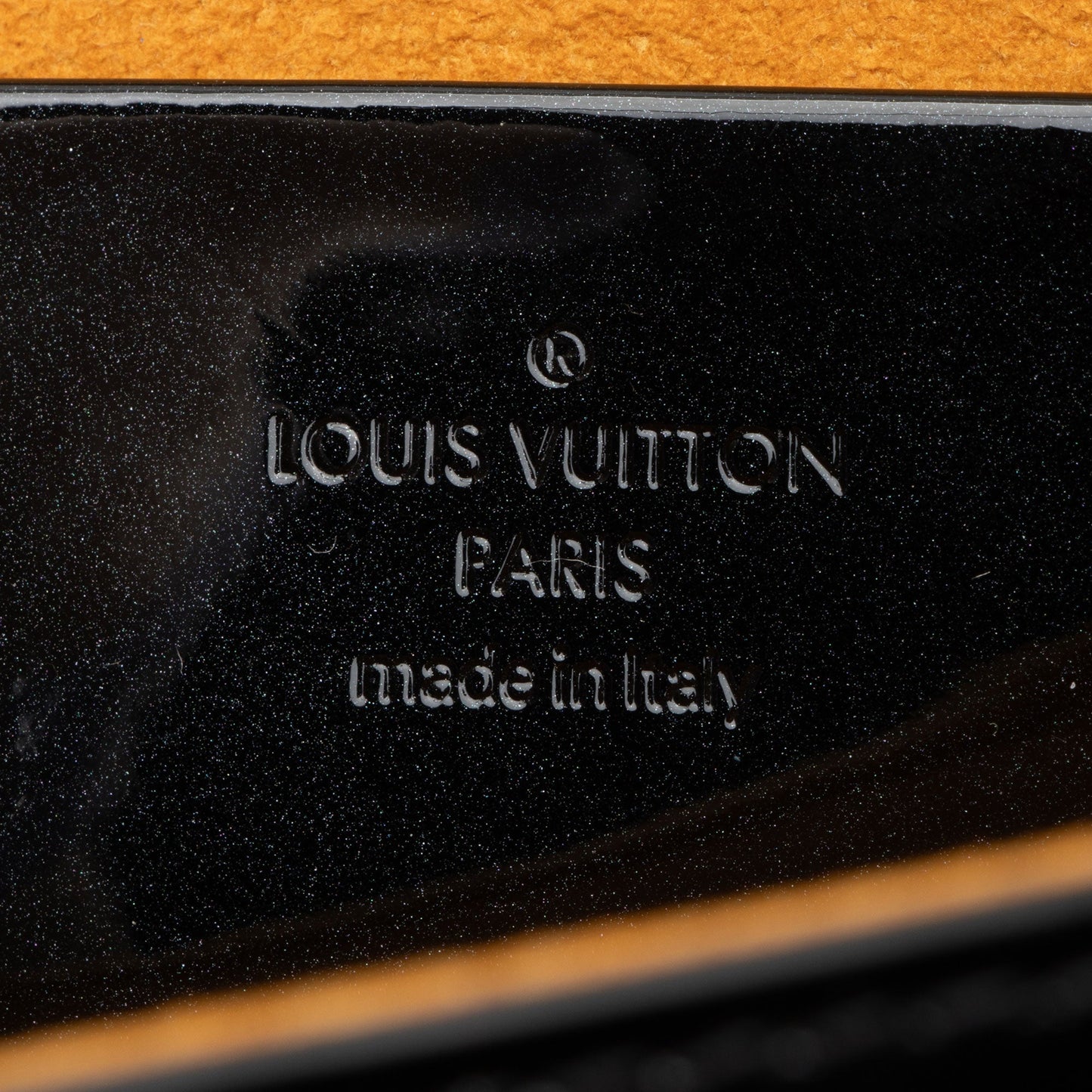 Louis Vuitton Monogram Epi Vernis Wynwood Shoulder Bag (SHF-Fgly0l)