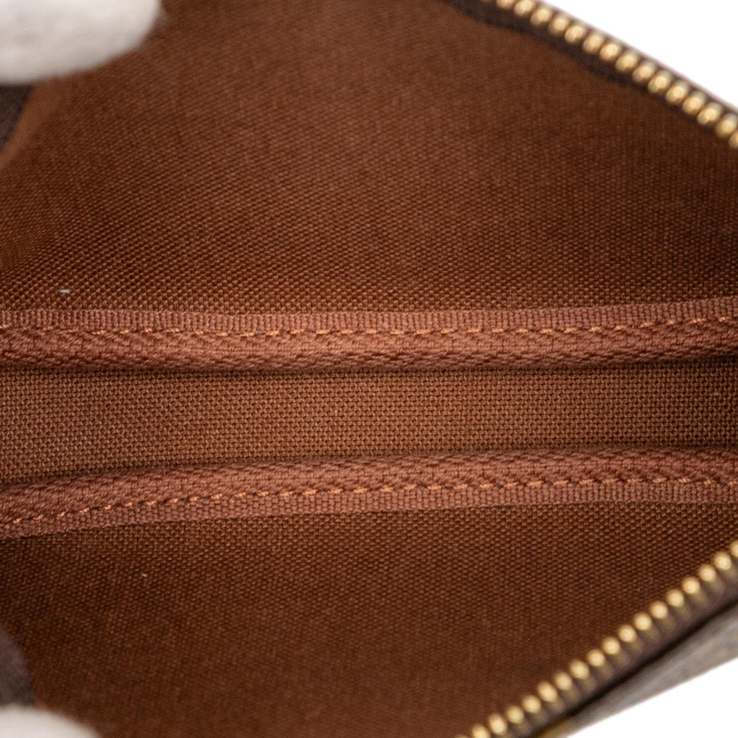 Louis Vuitton Monogram Evasion Illustre Mini Pochette Accessories
