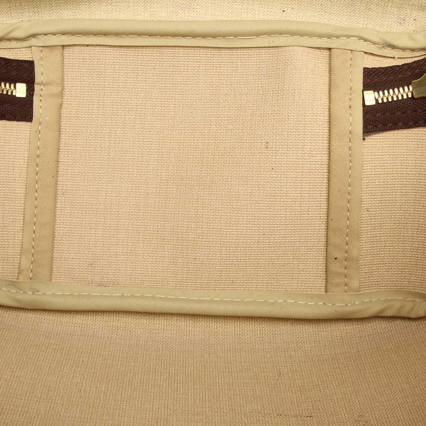 Louis Vuitton Monogram Excursion (SHG-22746)