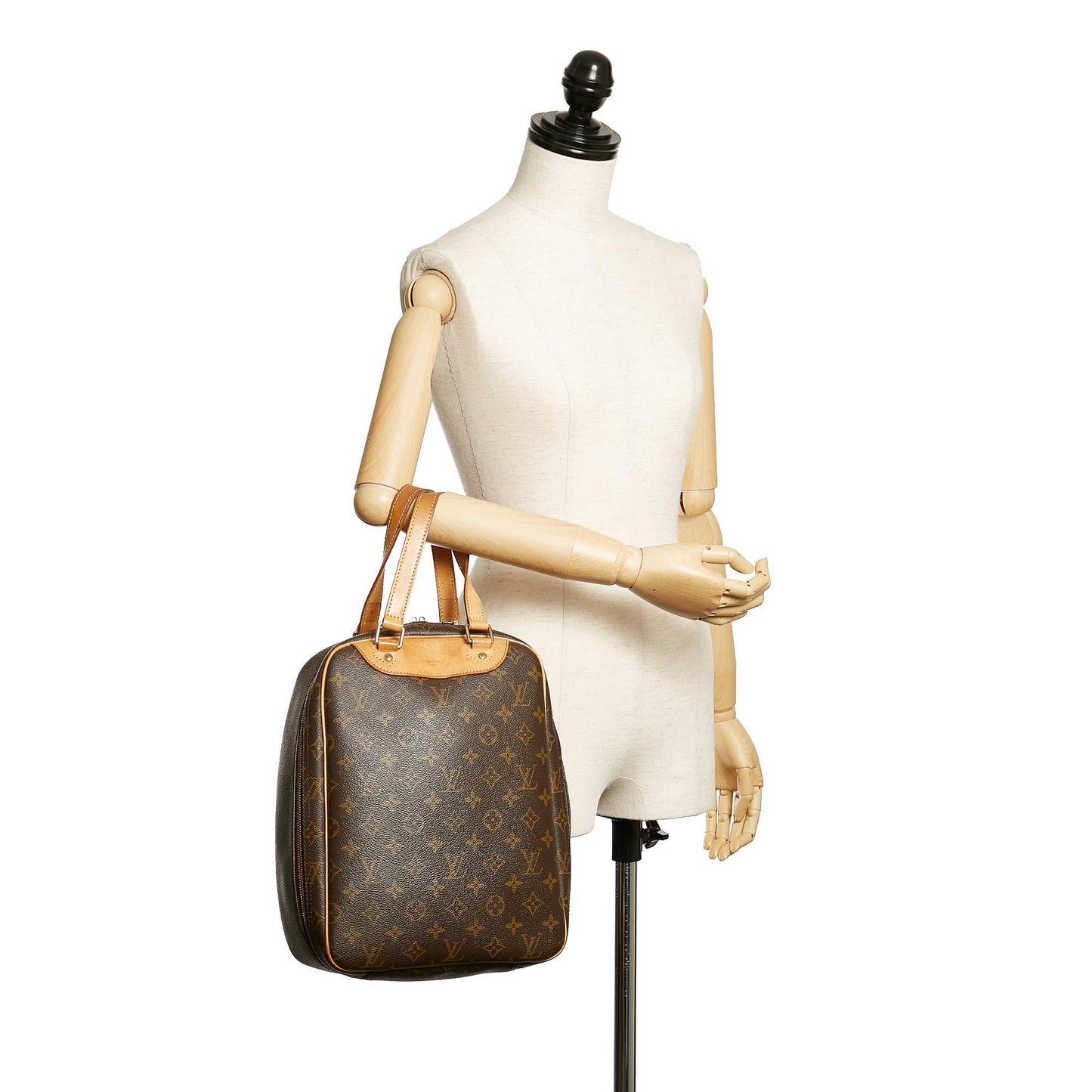 Louis Vuitton Monogram Excursion (SHG-29908)