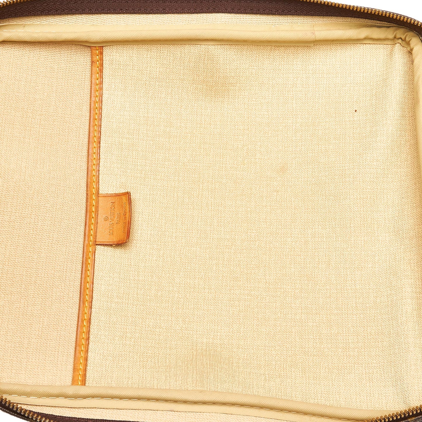 Louis Vuitton Monogram Excursion (SHG-7xSAUd)