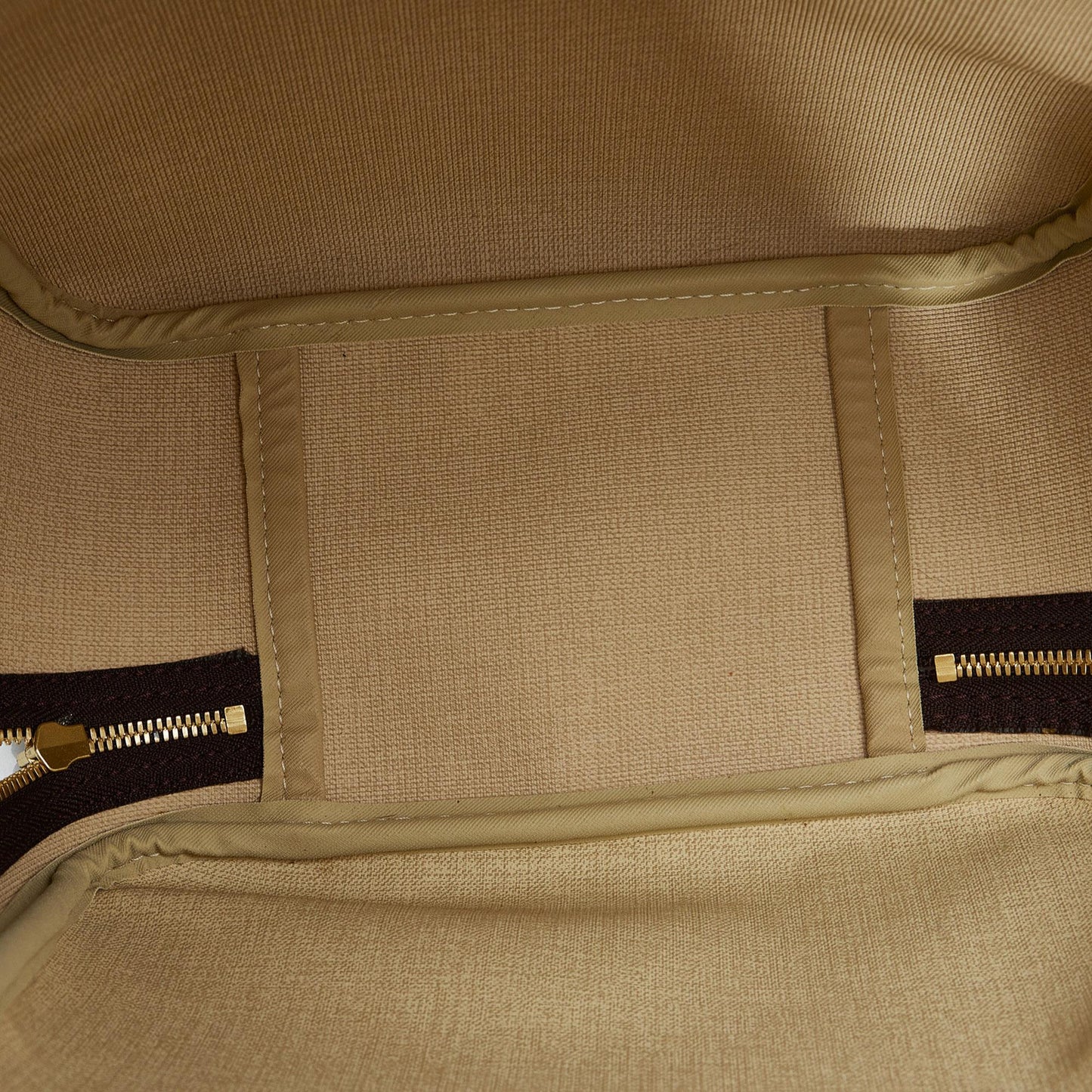 Louis Vuitton Monogram Excursion (SHG-OnImU5)