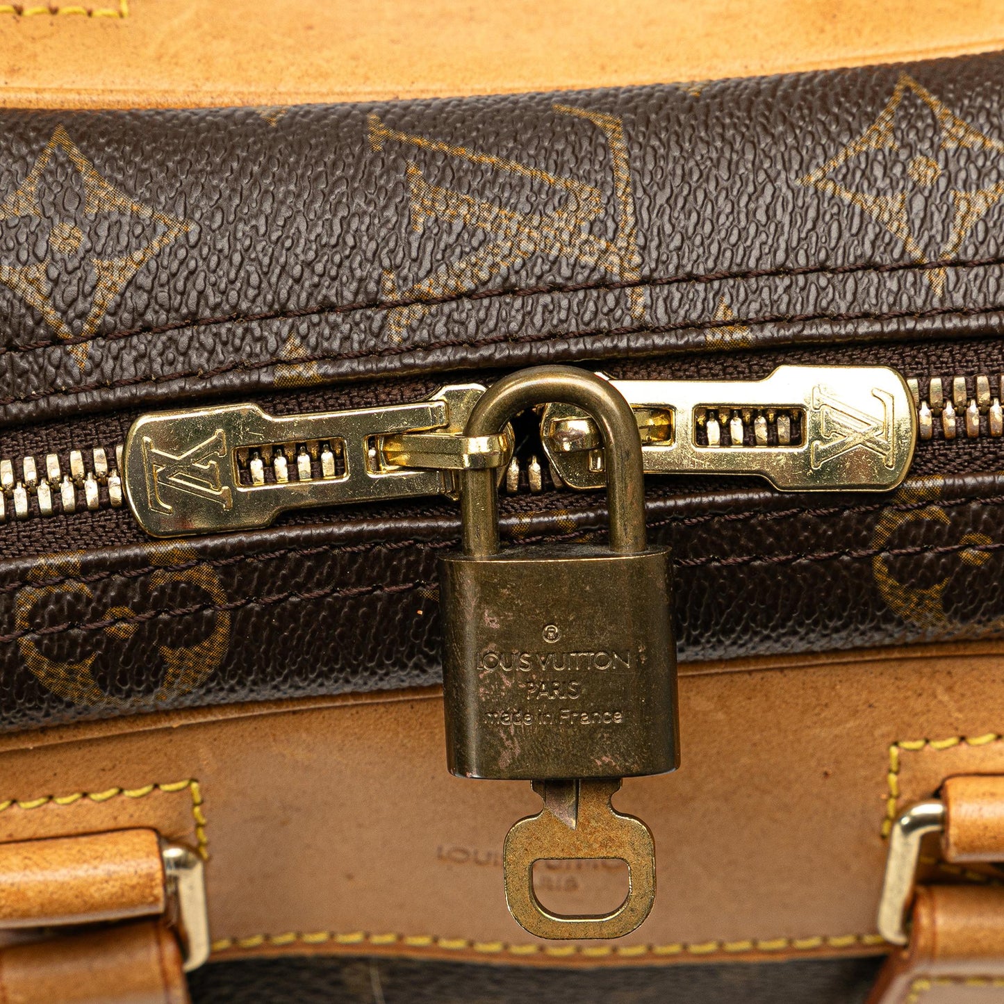 Louis Vuitton Monogram Excursion (SHG-d3FgrV)