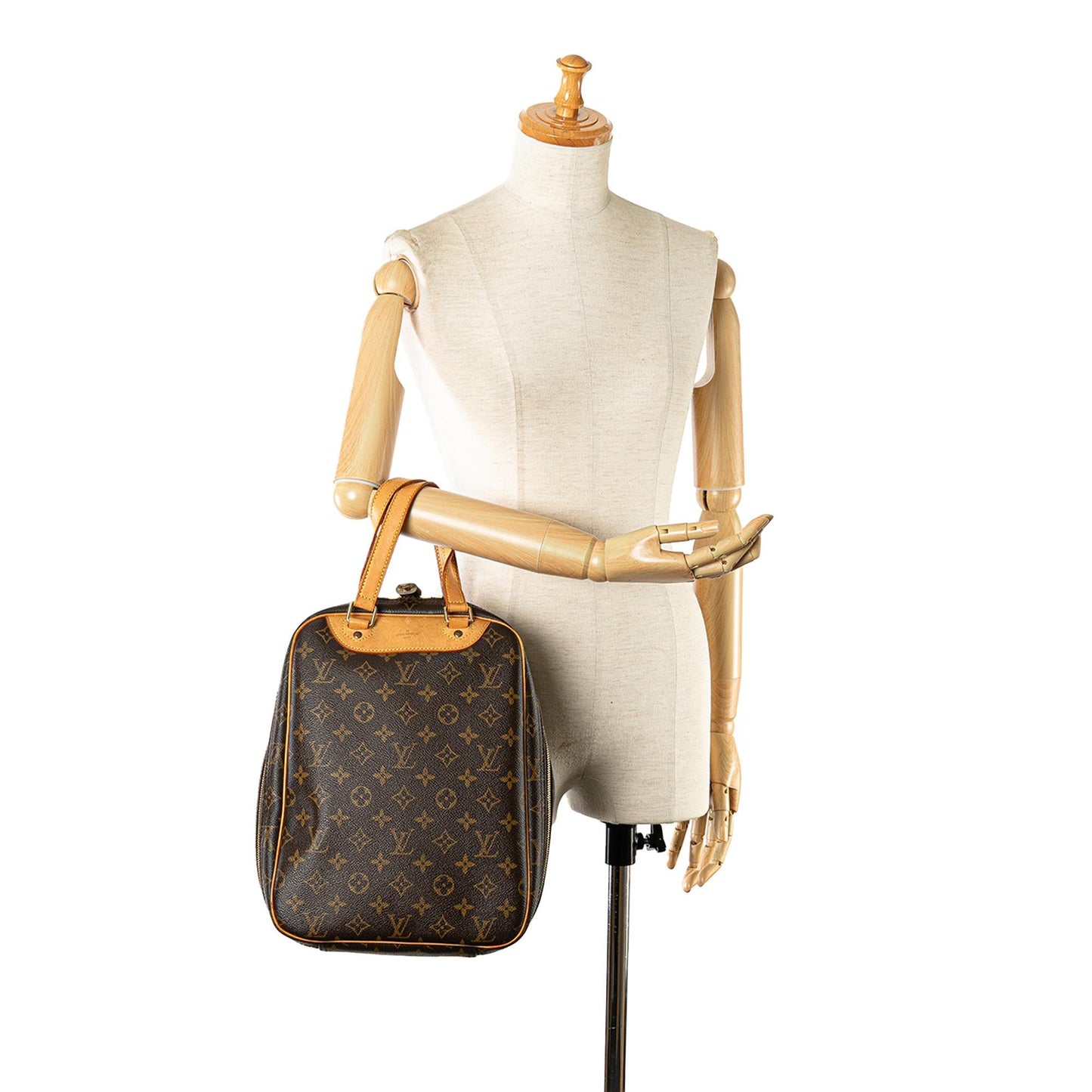 Louis Vuitton Monogram Excursion (SHG-d3FgrV)
