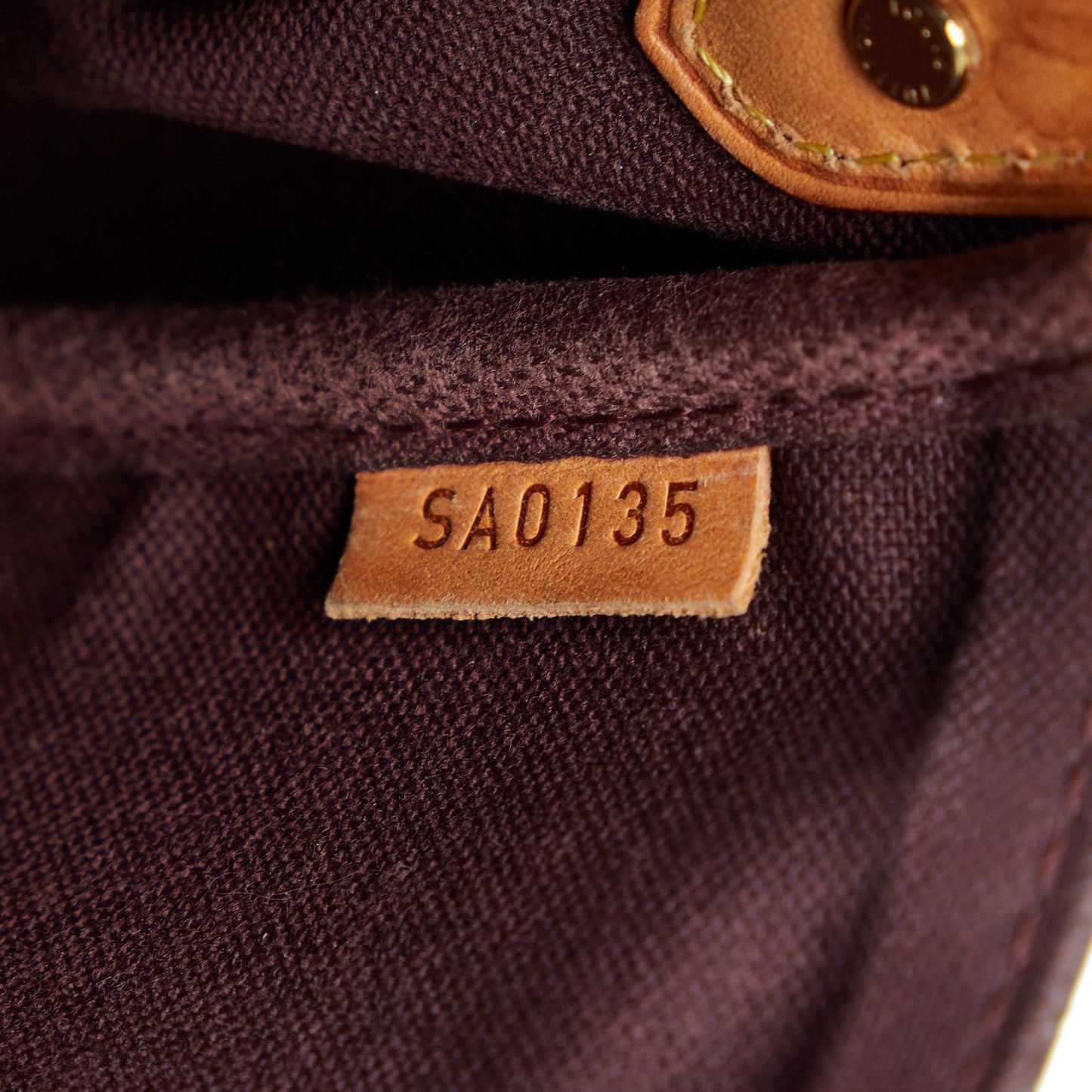 Louis Vuitton Monogram Favorite MM (SHG-CTo8Ry)