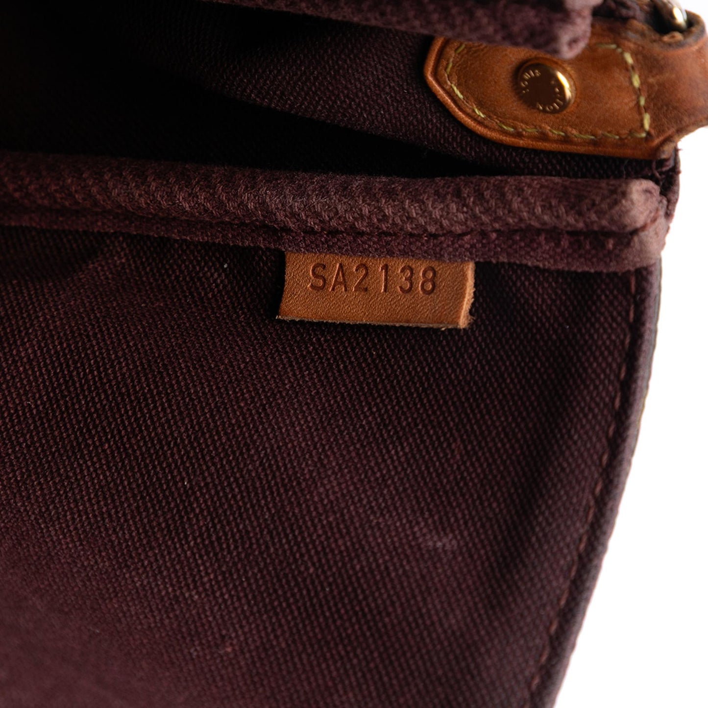 Louis Vuitton Monogram Favorite MM