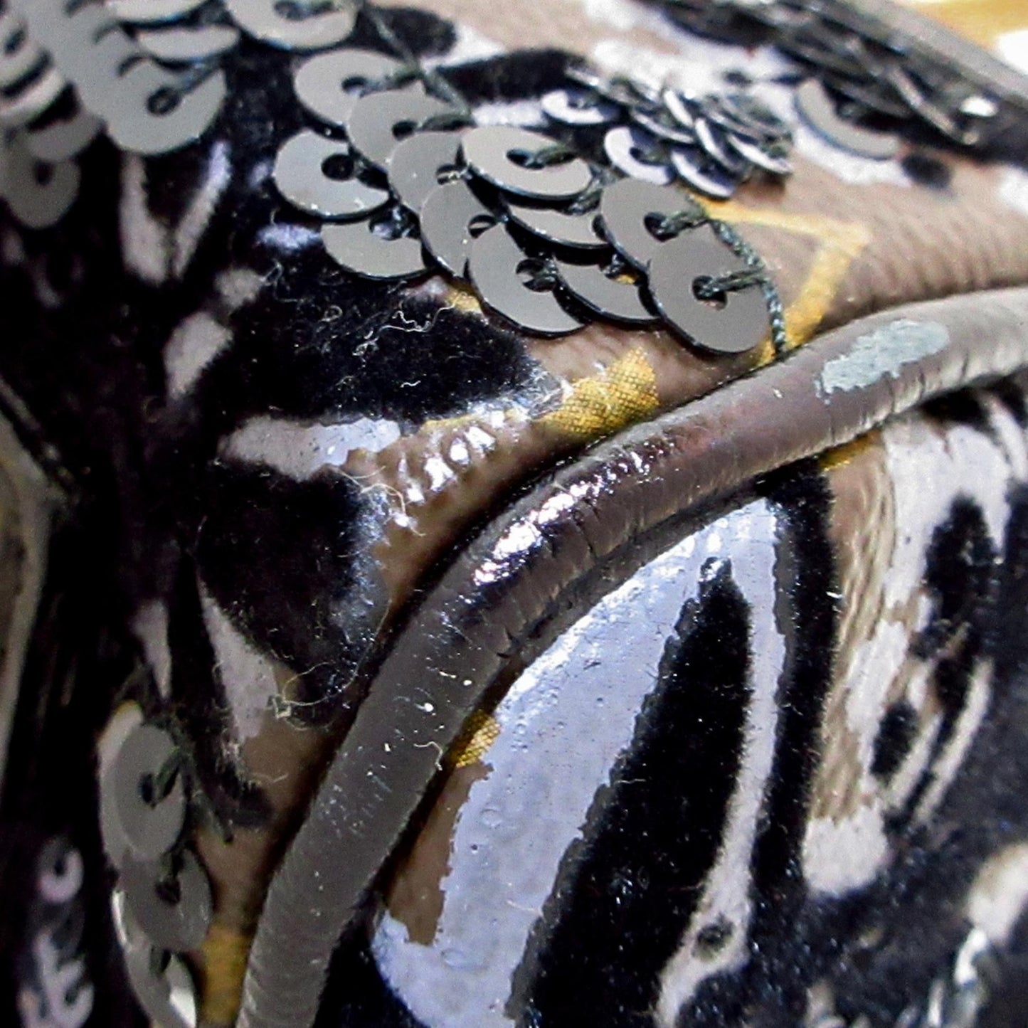 Louis Vuitton Monogram Fleur de Jais Carrousel (SHG-Aae9Dx)
