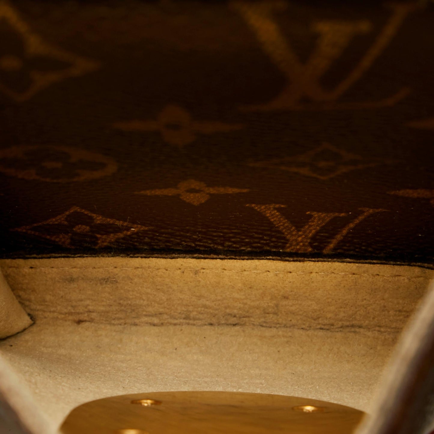 Louis Vuitton Monogram Hudson GM (SHG-30547)