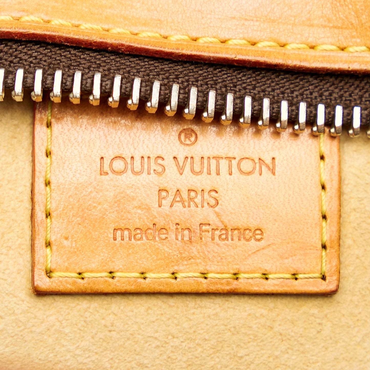 Louis Vuitton Monogram Hudson GM (SHG-30547)
