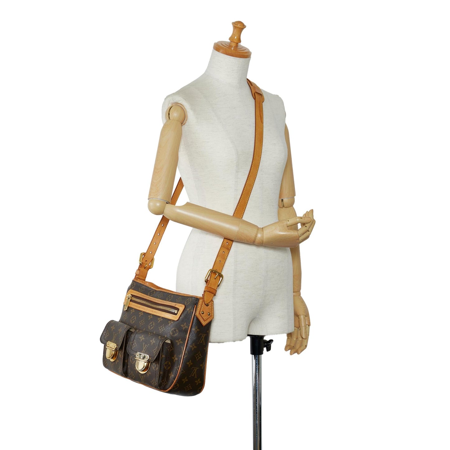 Louis Vuitton Monogram Hudson GM (SHG-nrpaov)