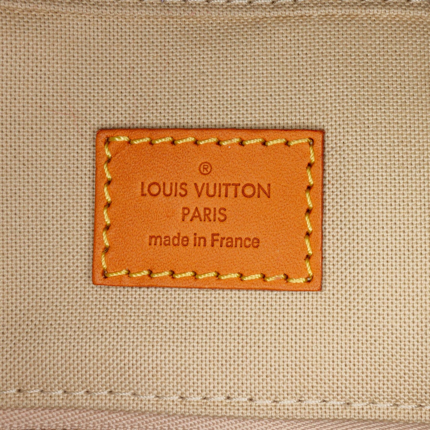 Louis Vuitton Monogram Iconoclasts Karl Legarfeld Punching Bag PM (SHG-W0Ywzs)
