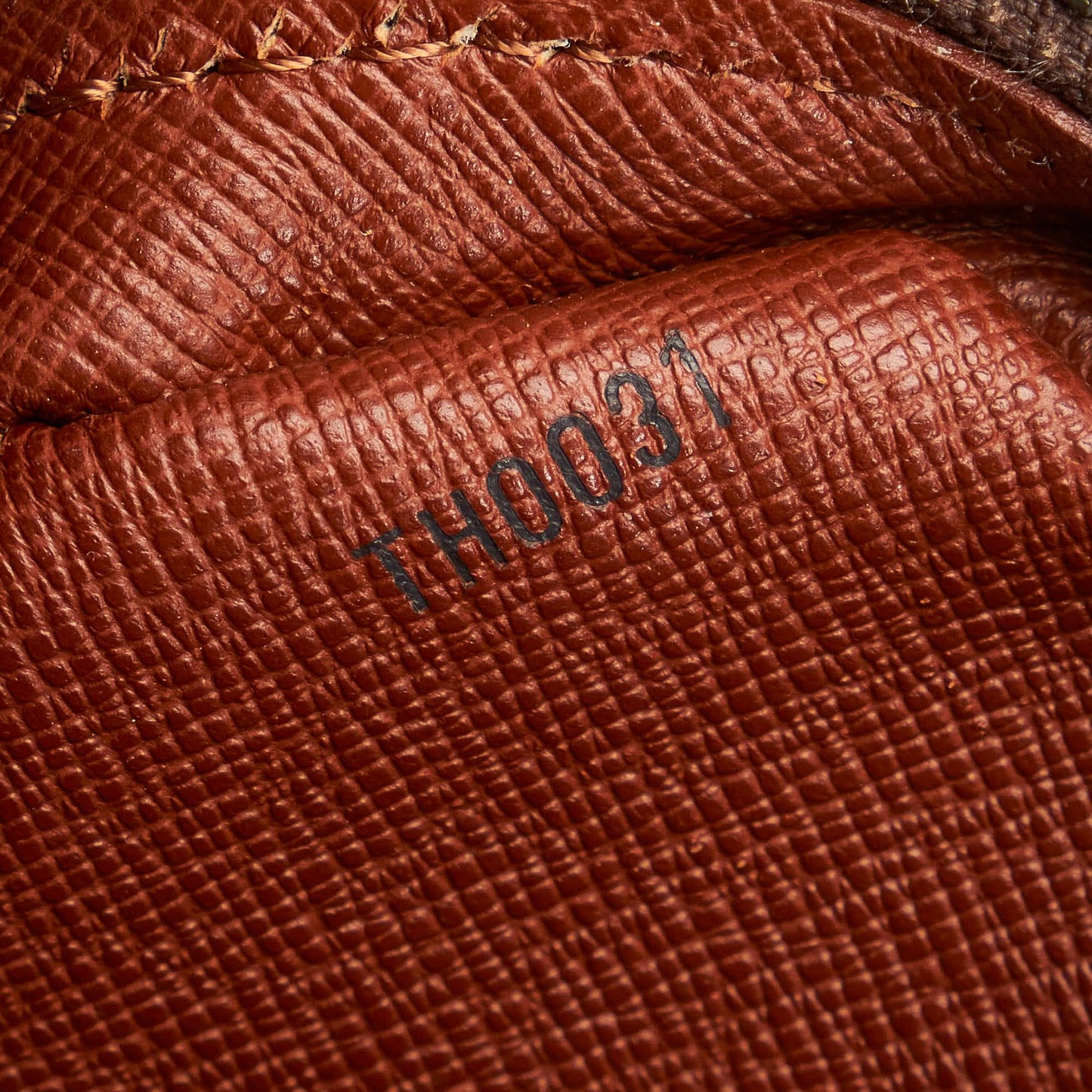 Louis Vuitton Monogram Jeune Fille (SHG-32210)