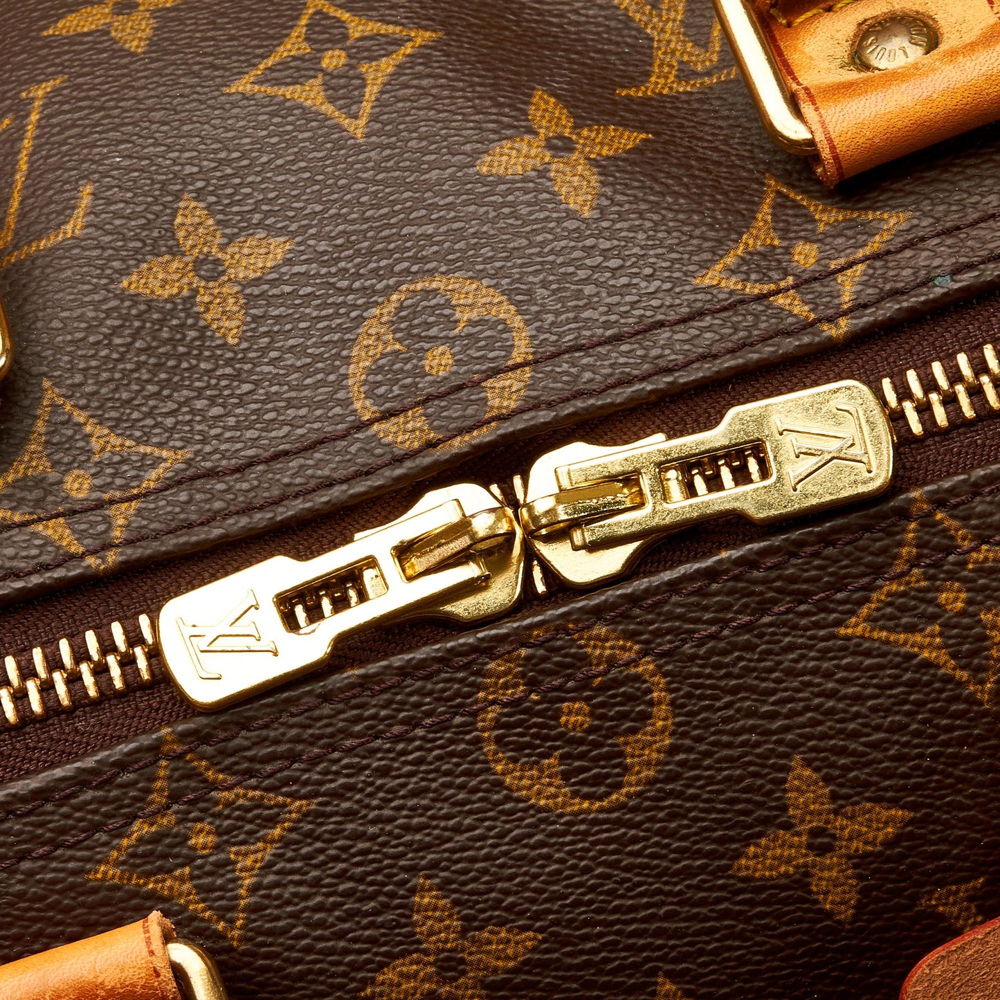 Louis Vuitton Monogram Keepall 45 (SHG-RZ0vhb)