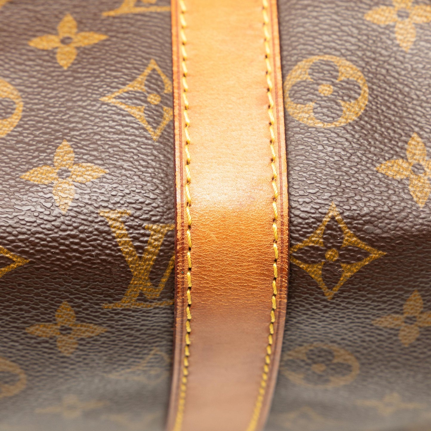 Louis Vuitton Monogram Keepall 45 (SHG-m4GMaL)