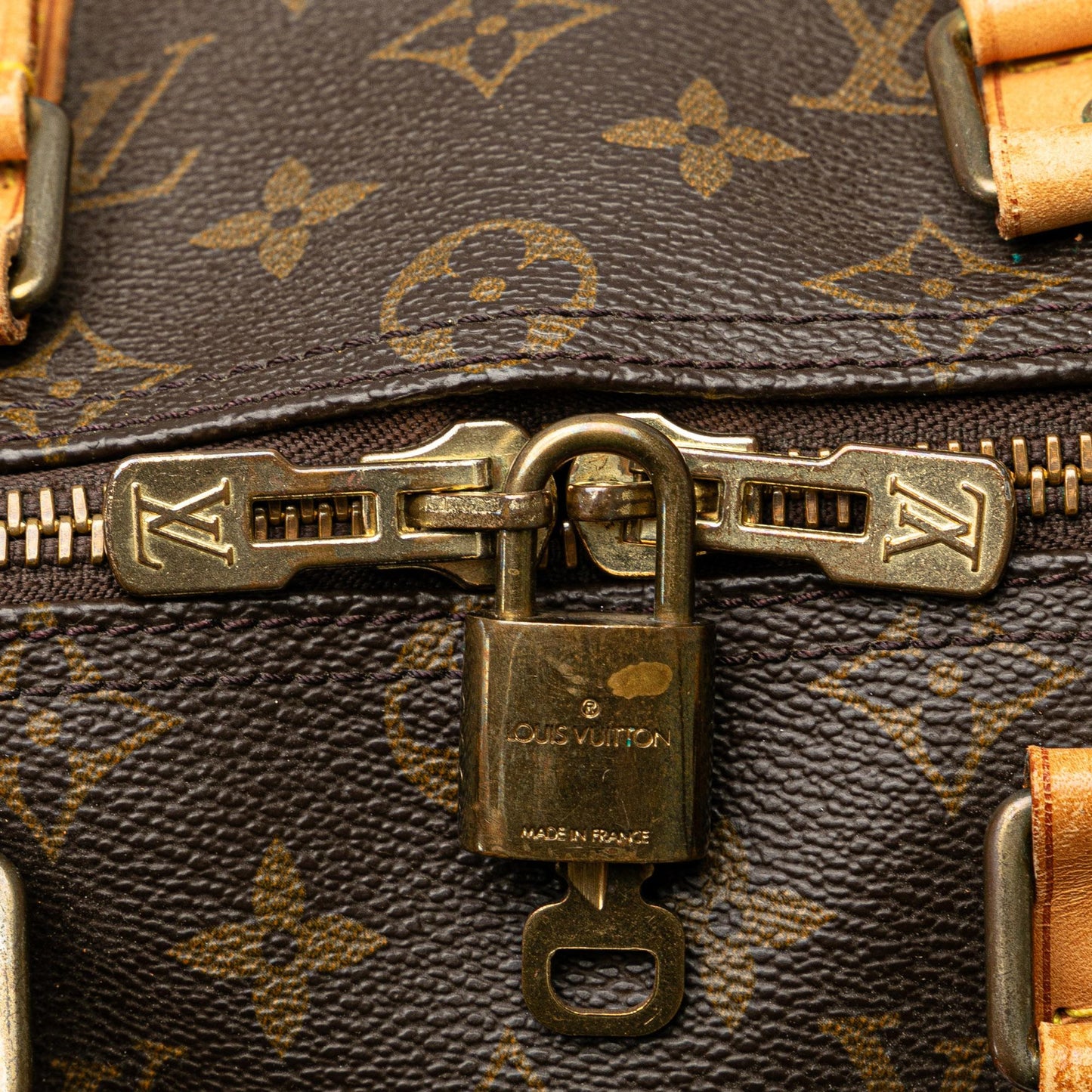 Louis Vuitton Monogram Keepall 45 (SHG-EDHOSD)
