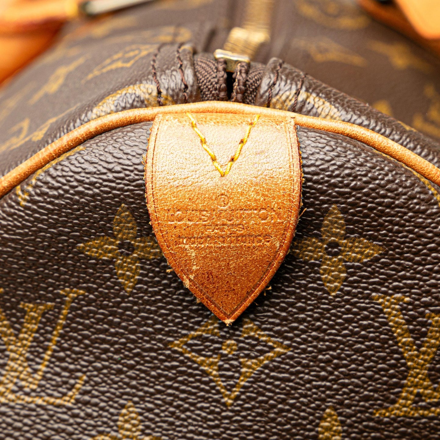 Louis Vuitton Monogram Keepall 45 (SHG-fjCzSw)
