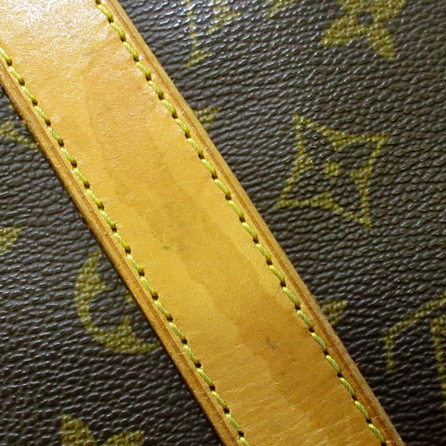 Louis Vuitton Monogram Keepall 50 (SHG-36355)