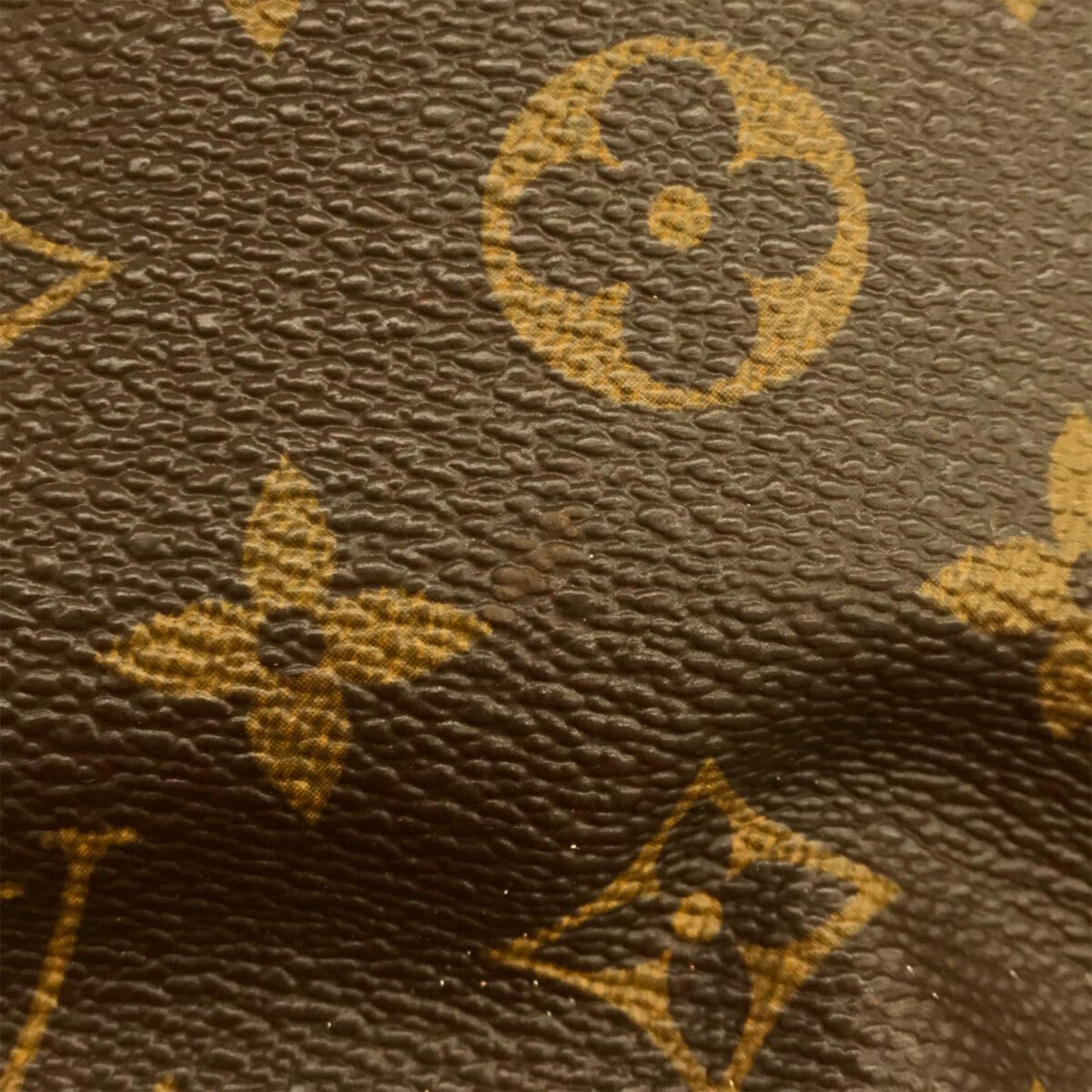 Louis Vuitton Monogram Keepall 50 (SHG-36872)