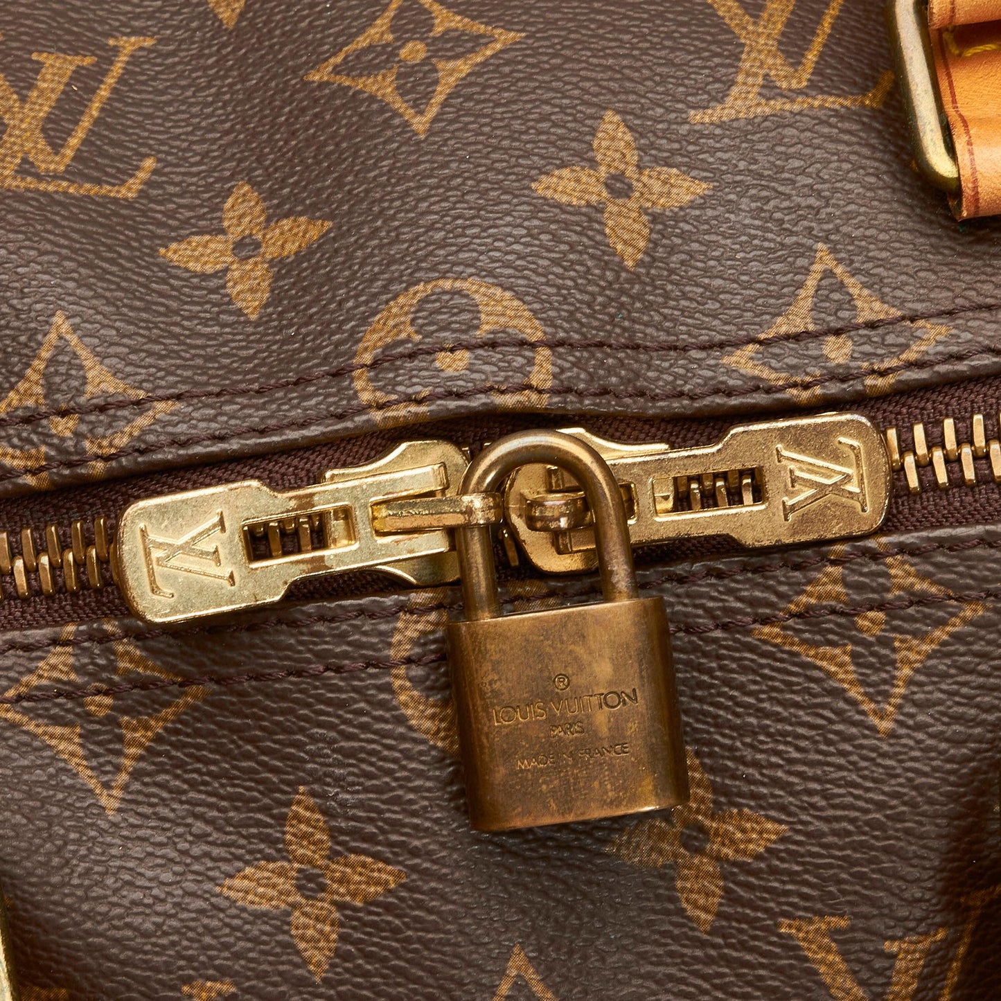 Louis Vuitton Monogram Keepall 50 (SHG-xO0GD5)