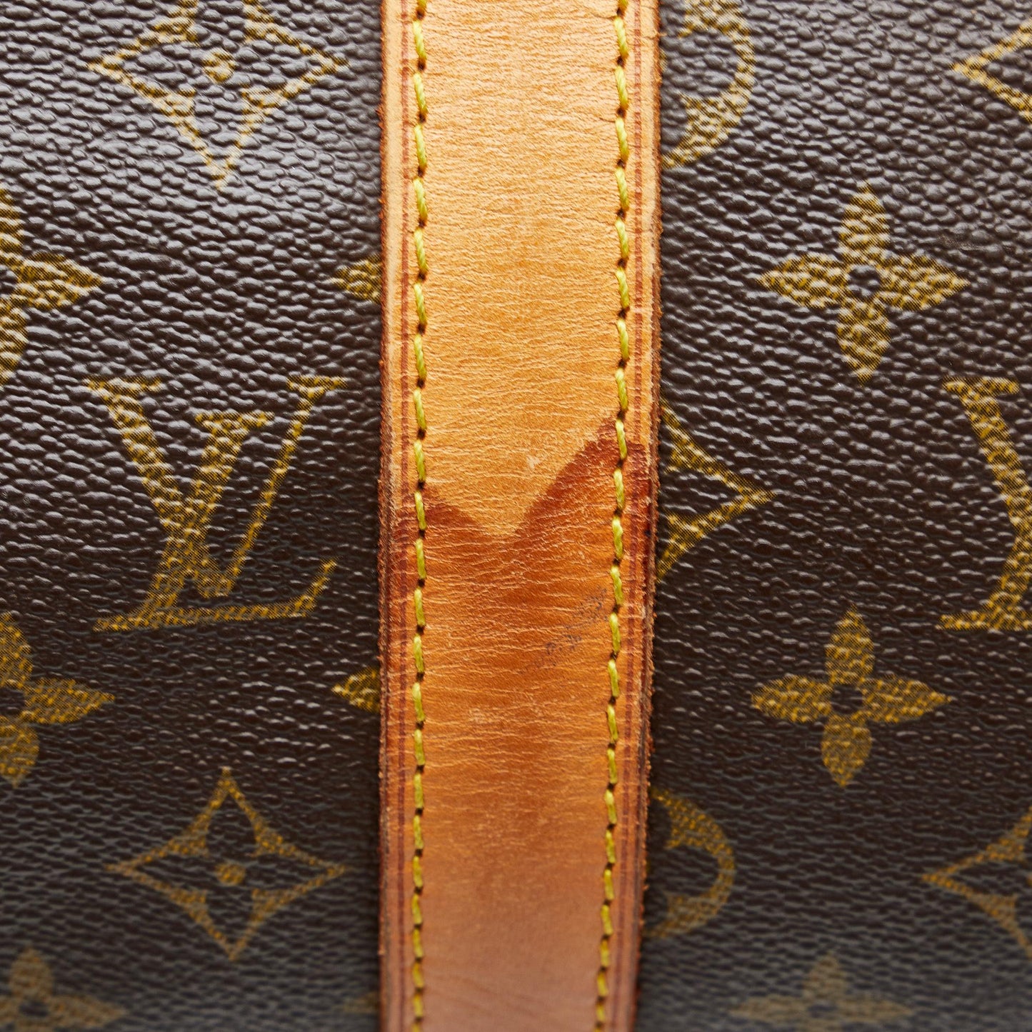 Louis Vuitton Monogram Keepall 50 (SHG-uJkyDr)