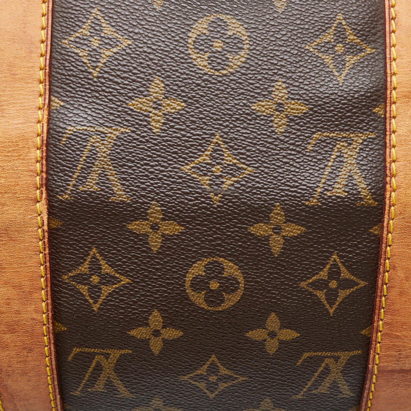 Louis Vuitton Monogram Keepall 50 (SHG-SMjObb)