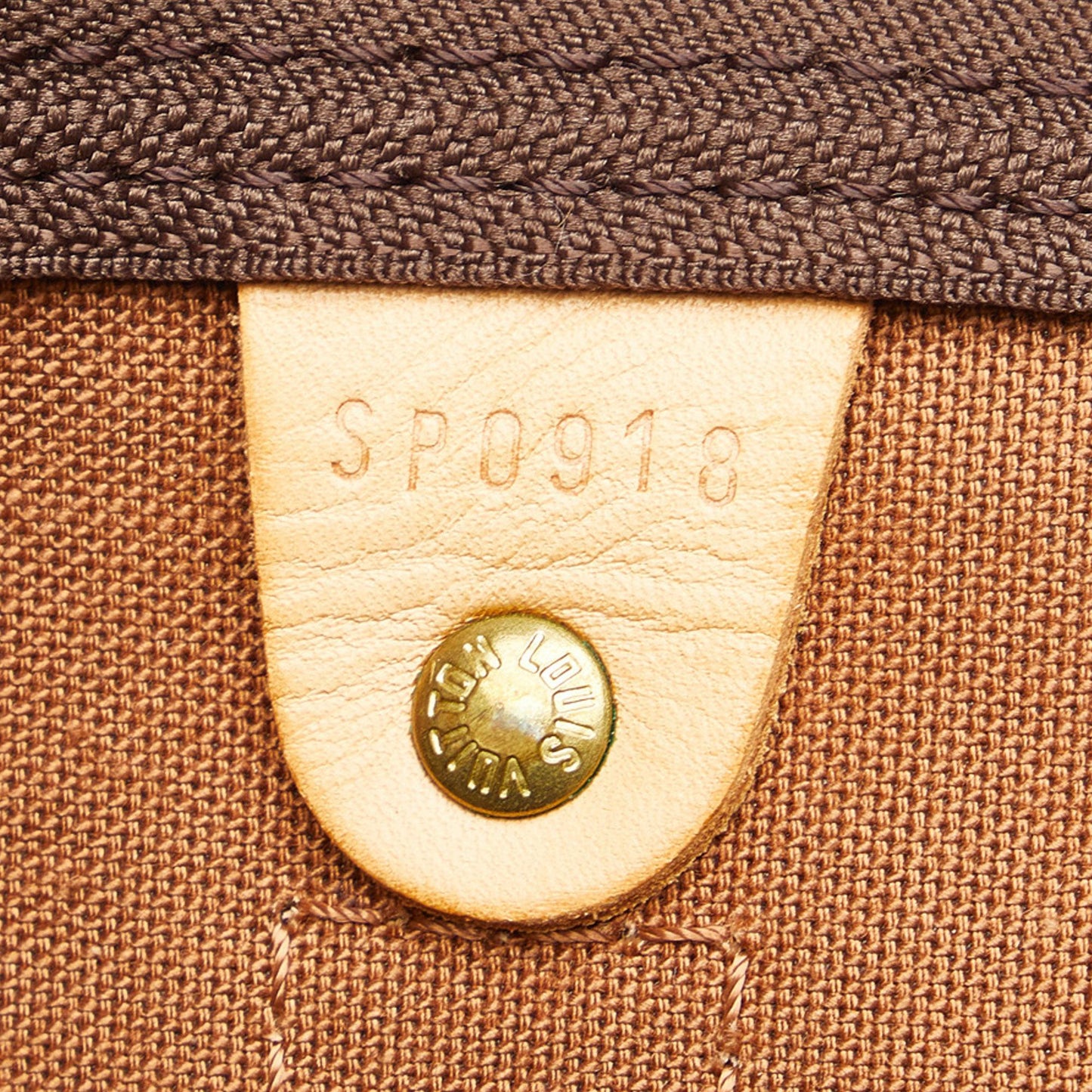 Louis Vuitton Monogram Keepall 50 (SHG-zWTEsg)