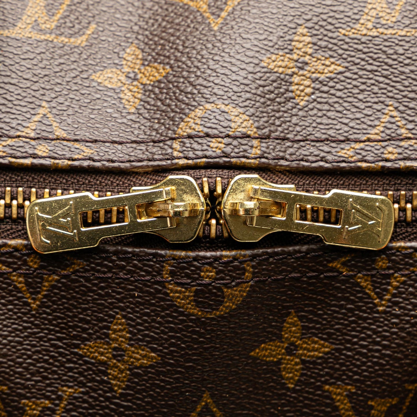 Louis Vuitton Monogram Keepall 50 (SHG-8sdMHU)