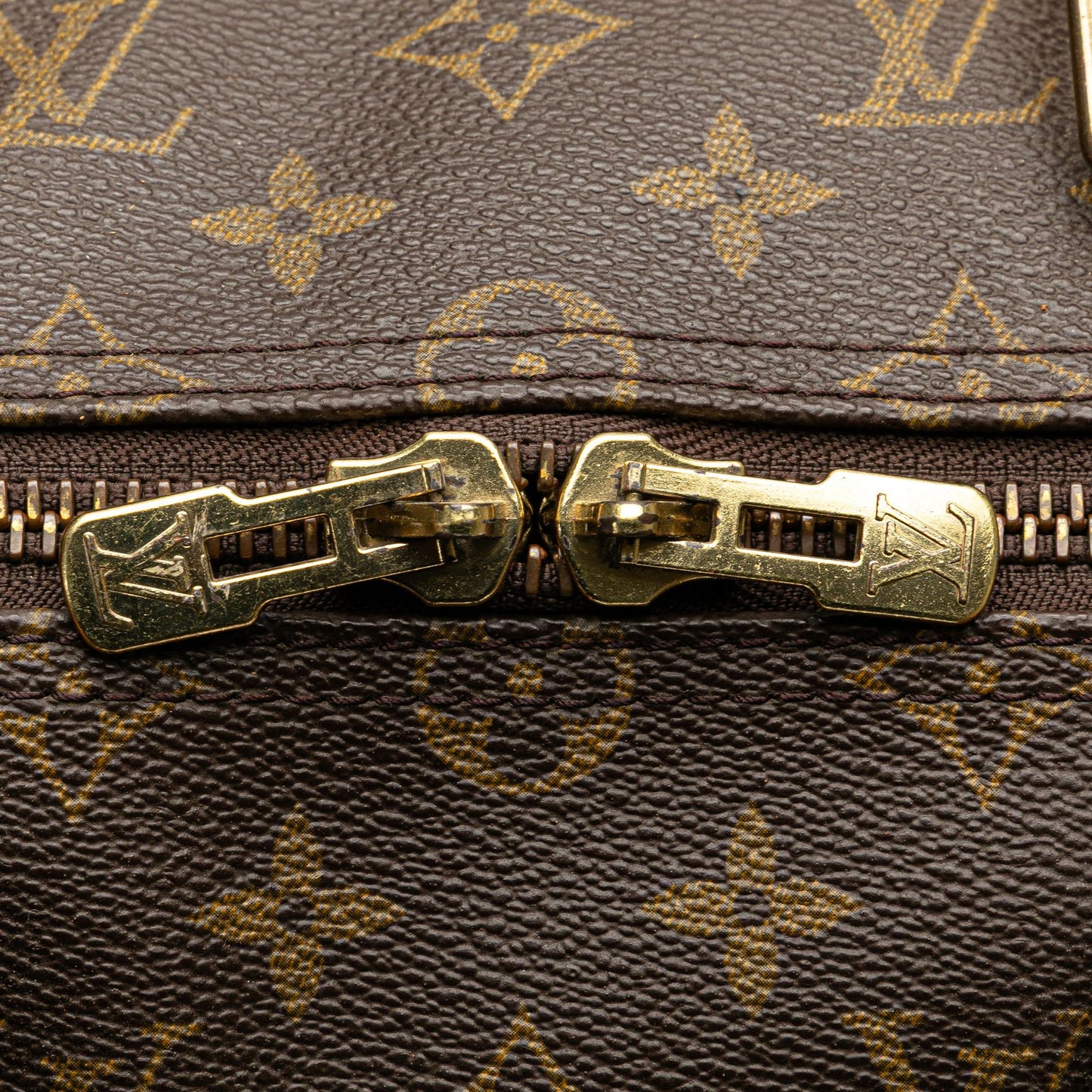 Louis Vuitton Monogram Keepall 50