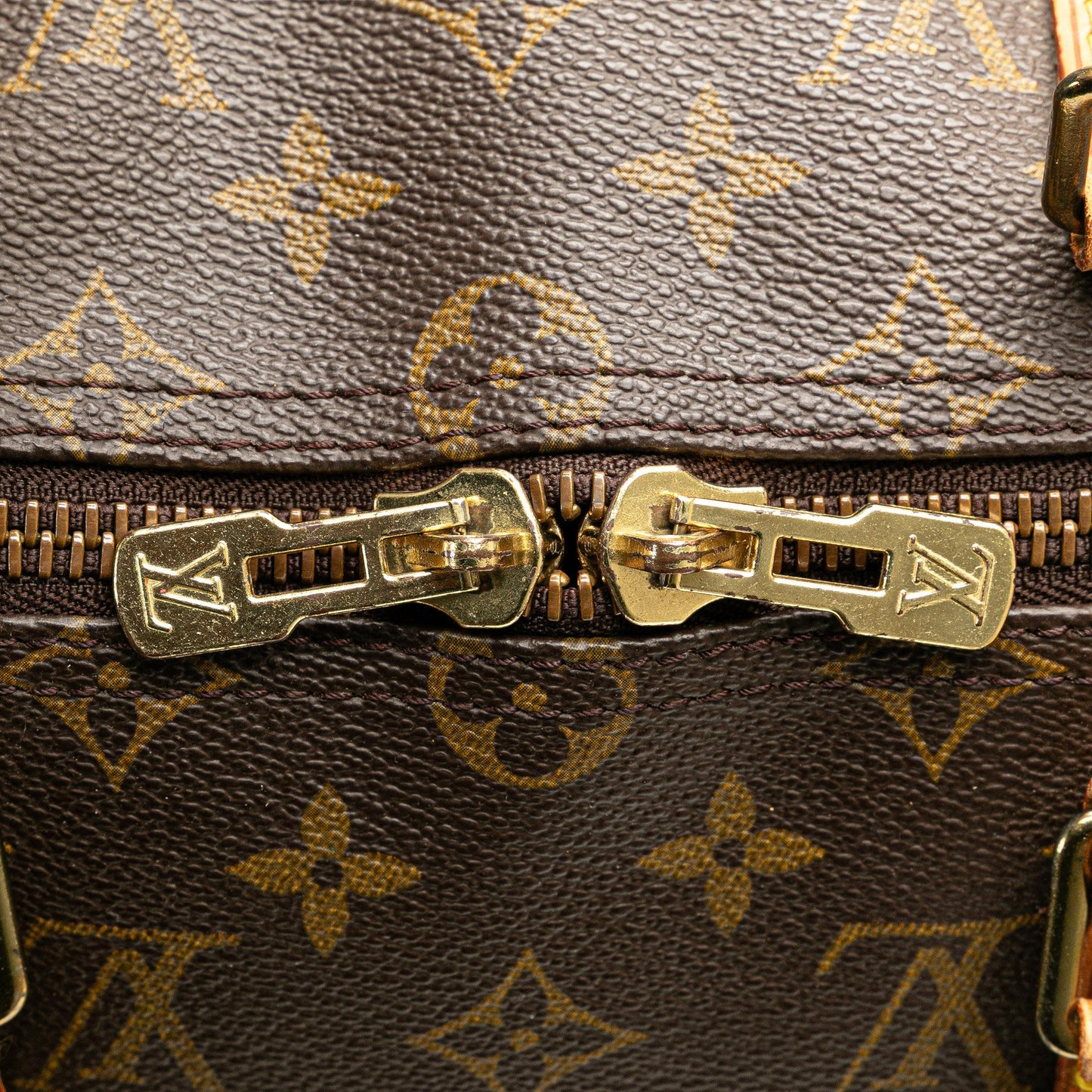Louis Vuitton Monogram Keepall 50
