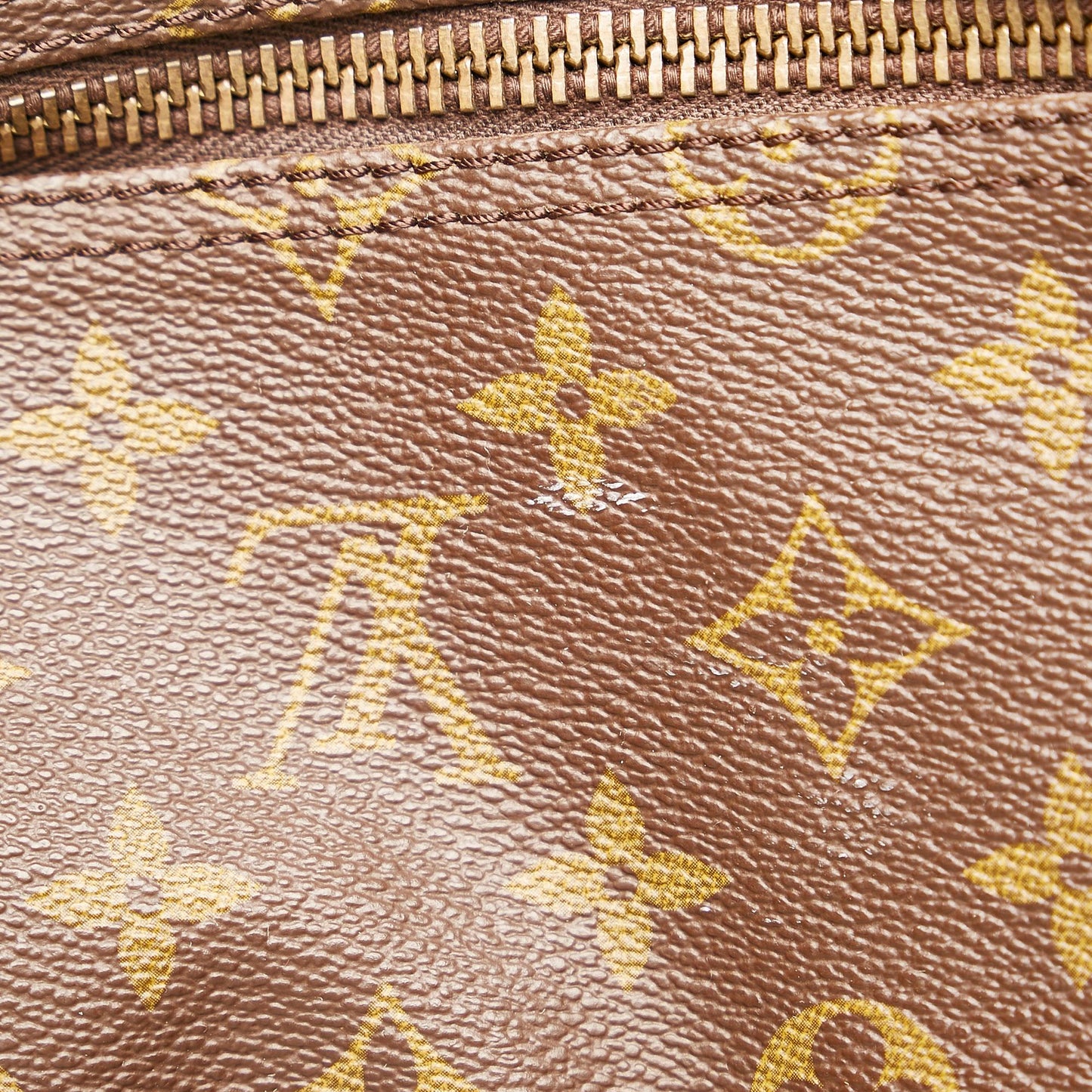 Louis Vuitton Monogram Keepall 55 (SHG-34985)