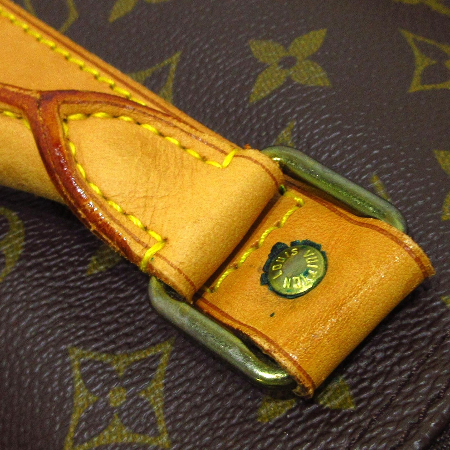 Louis Vuitton Monogram Keepall 55 (SHG-36476)