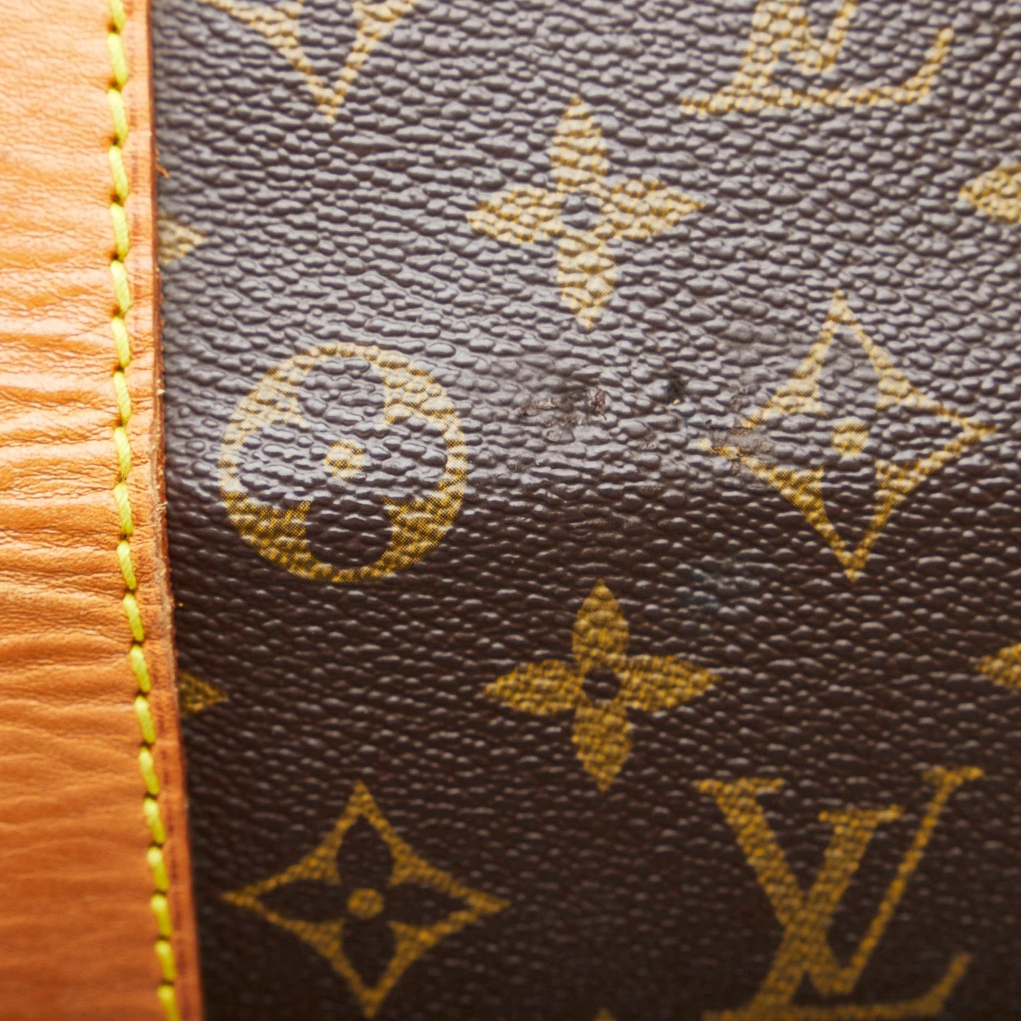 Louis Vuitton Monogram Keepall 55 (SHG-IT2db5)