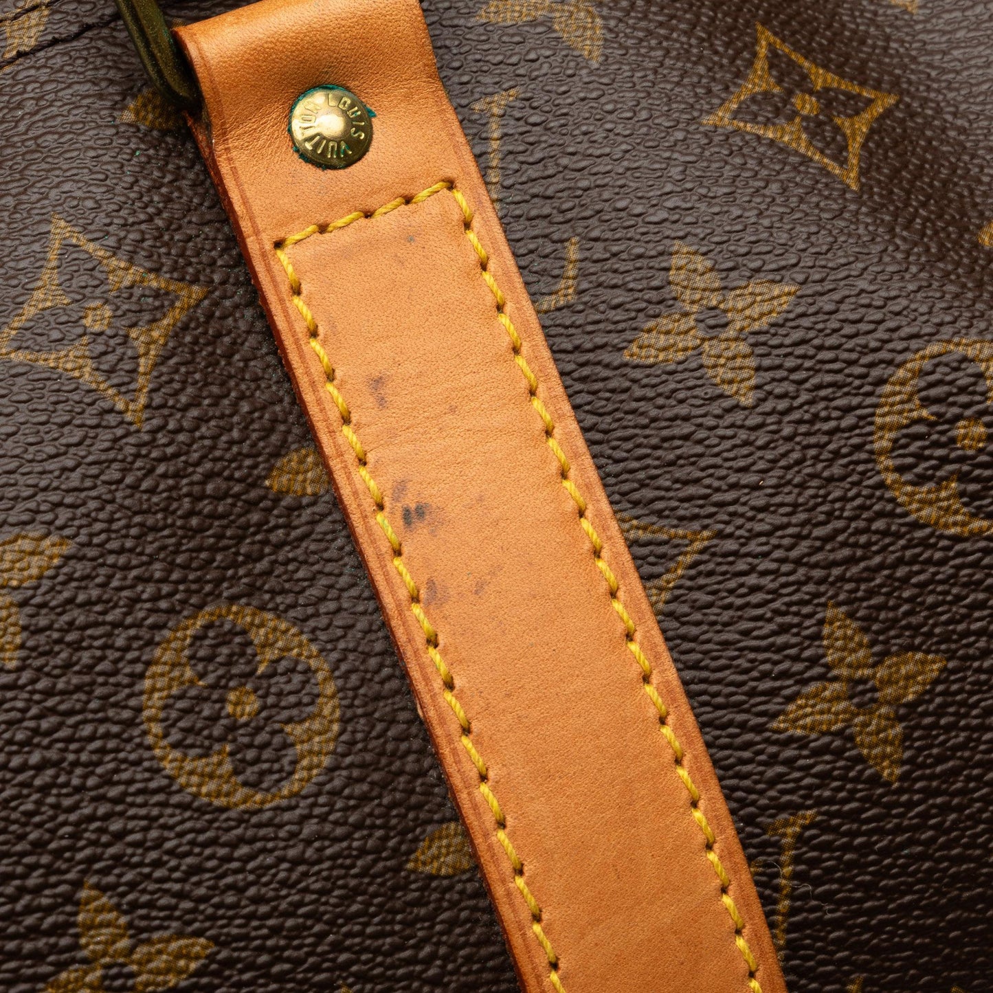 Louis Vuitton Monogram Keepall 55 (SHG-vYWai4)