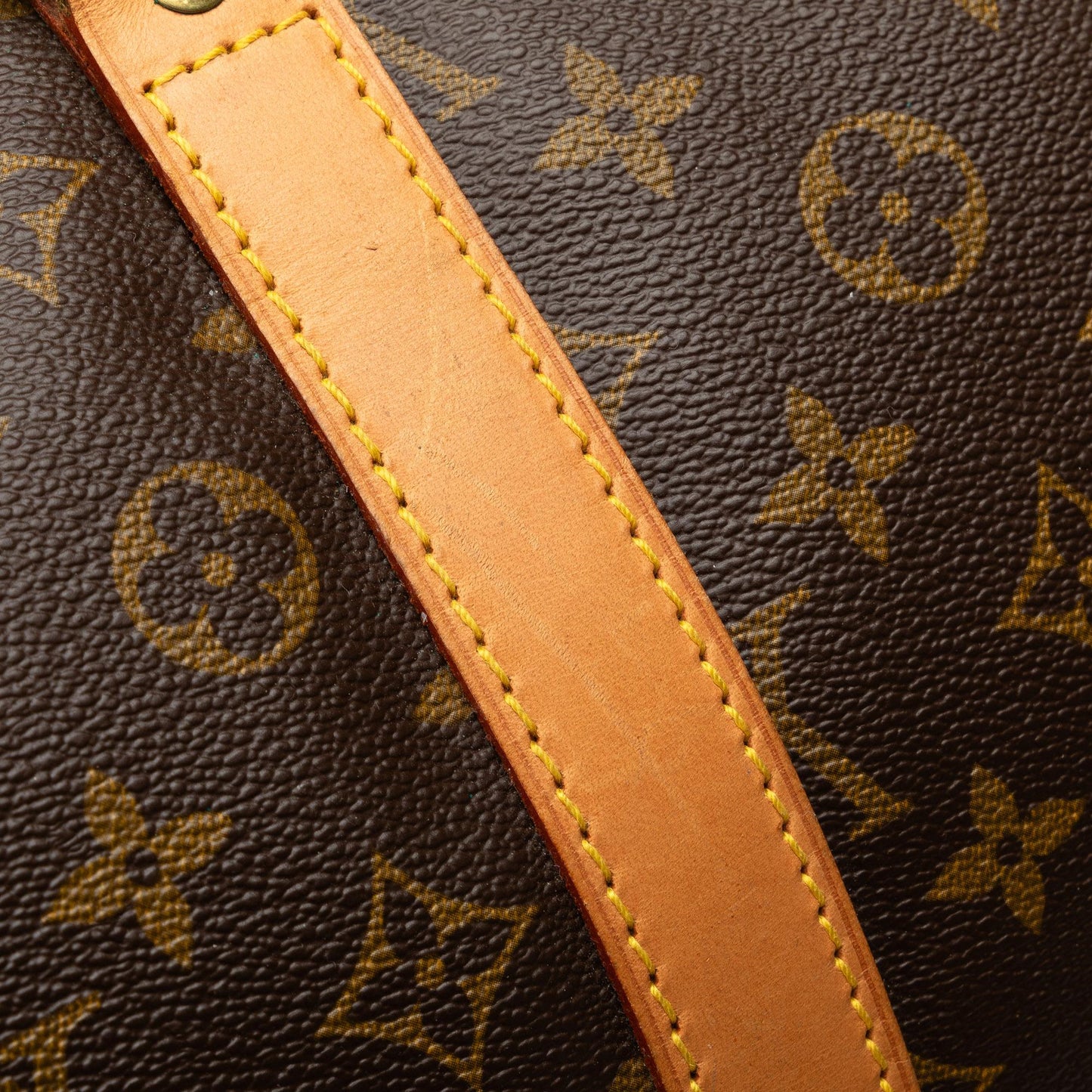 Louis Vuitton Monogram Keepall 55 (SHG-vYWai4)