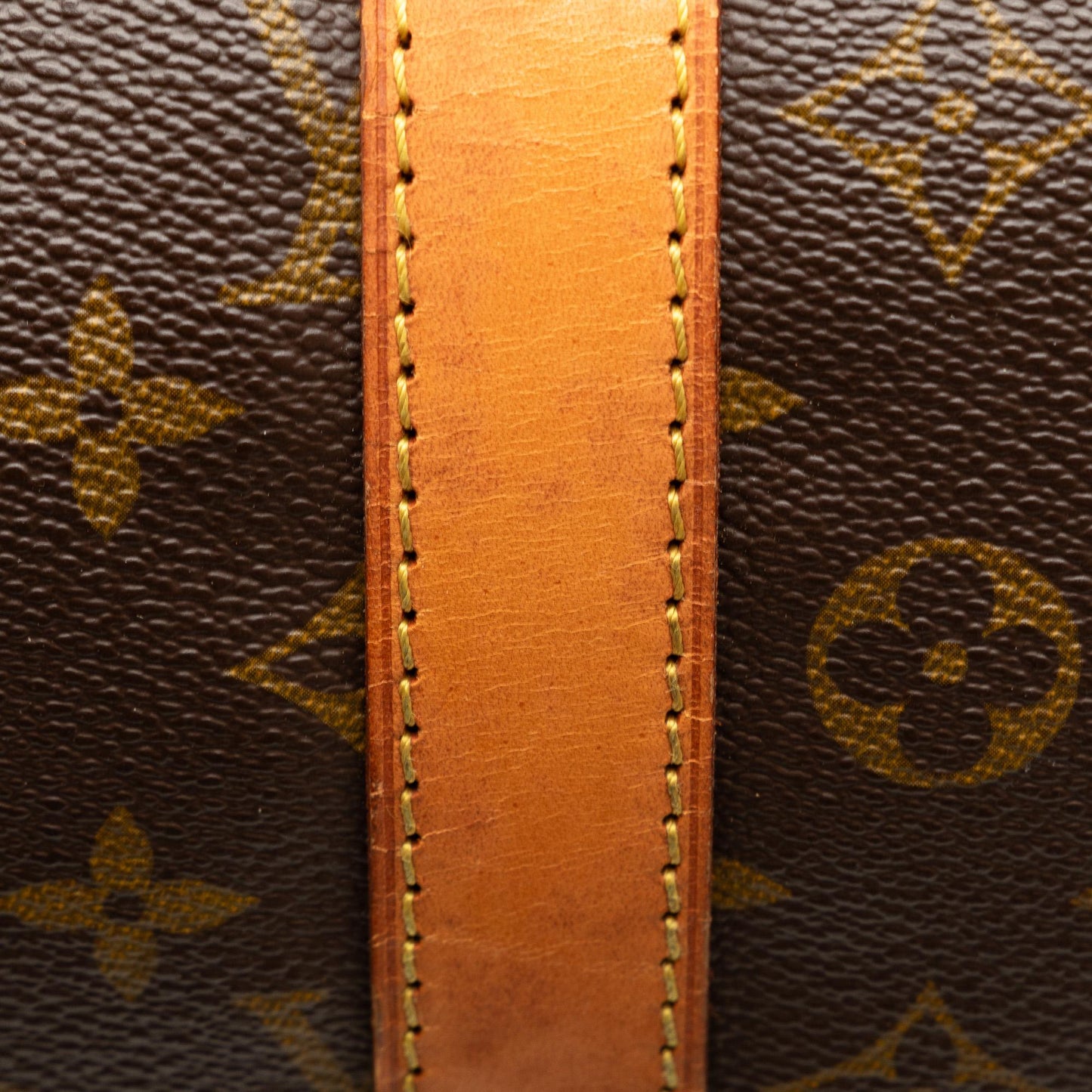 Louis Vuitton Monogram Keepall 55 (SHG-tk49AO)