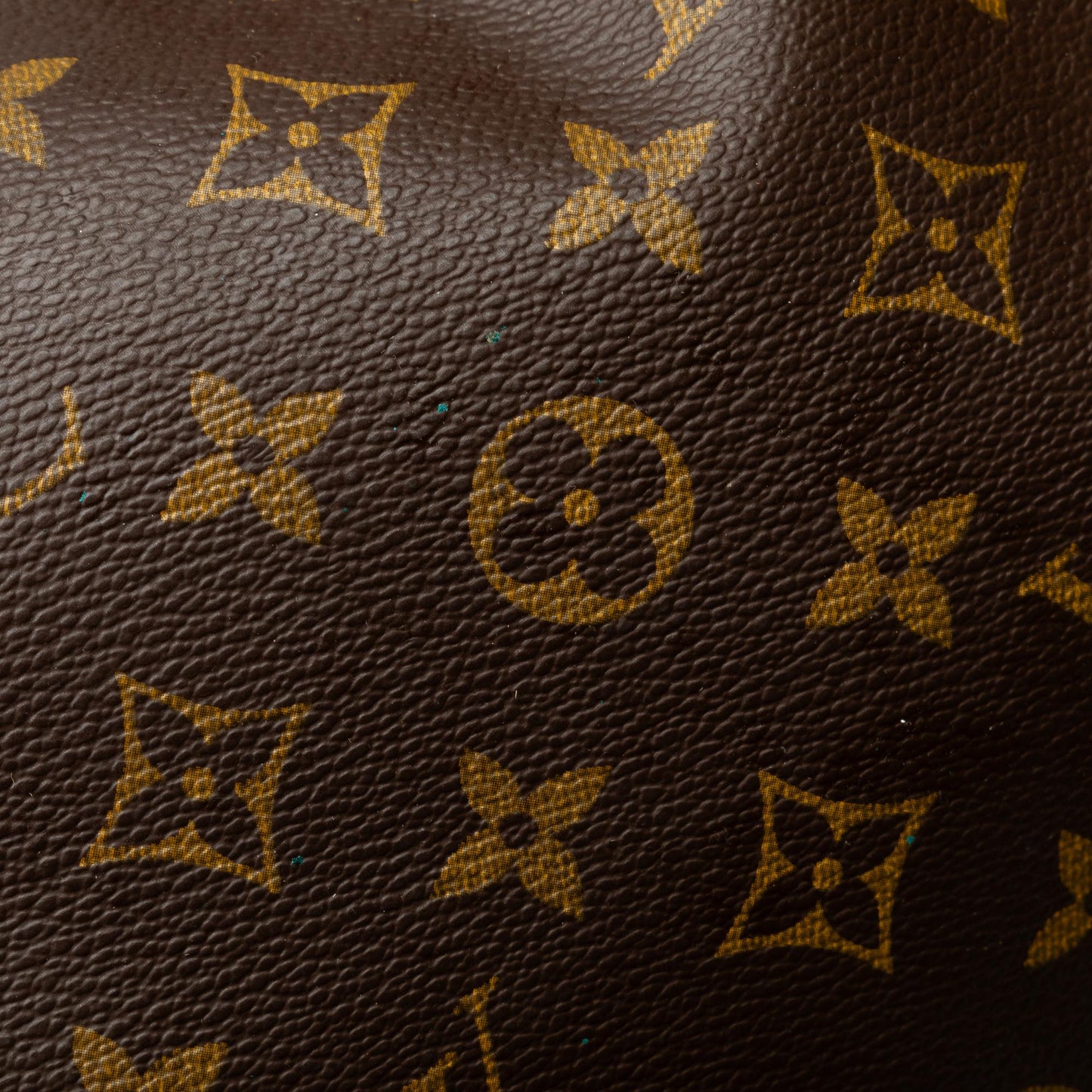 Louis Vuitton Monogram Keepall 55 (SHG-PUceea)