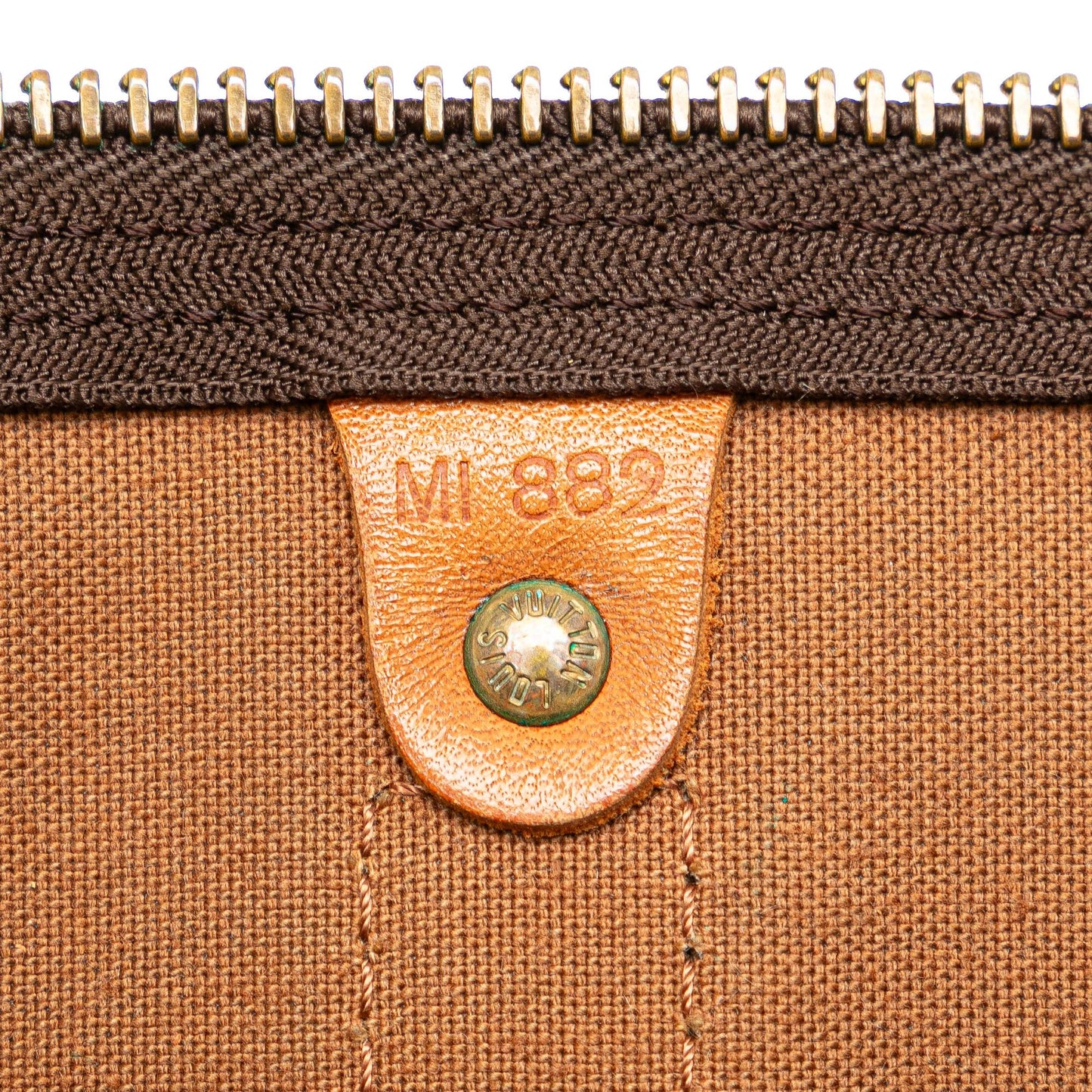 Louis Vuitton Monogram Keepall 55 (SHG-A8nmyX)