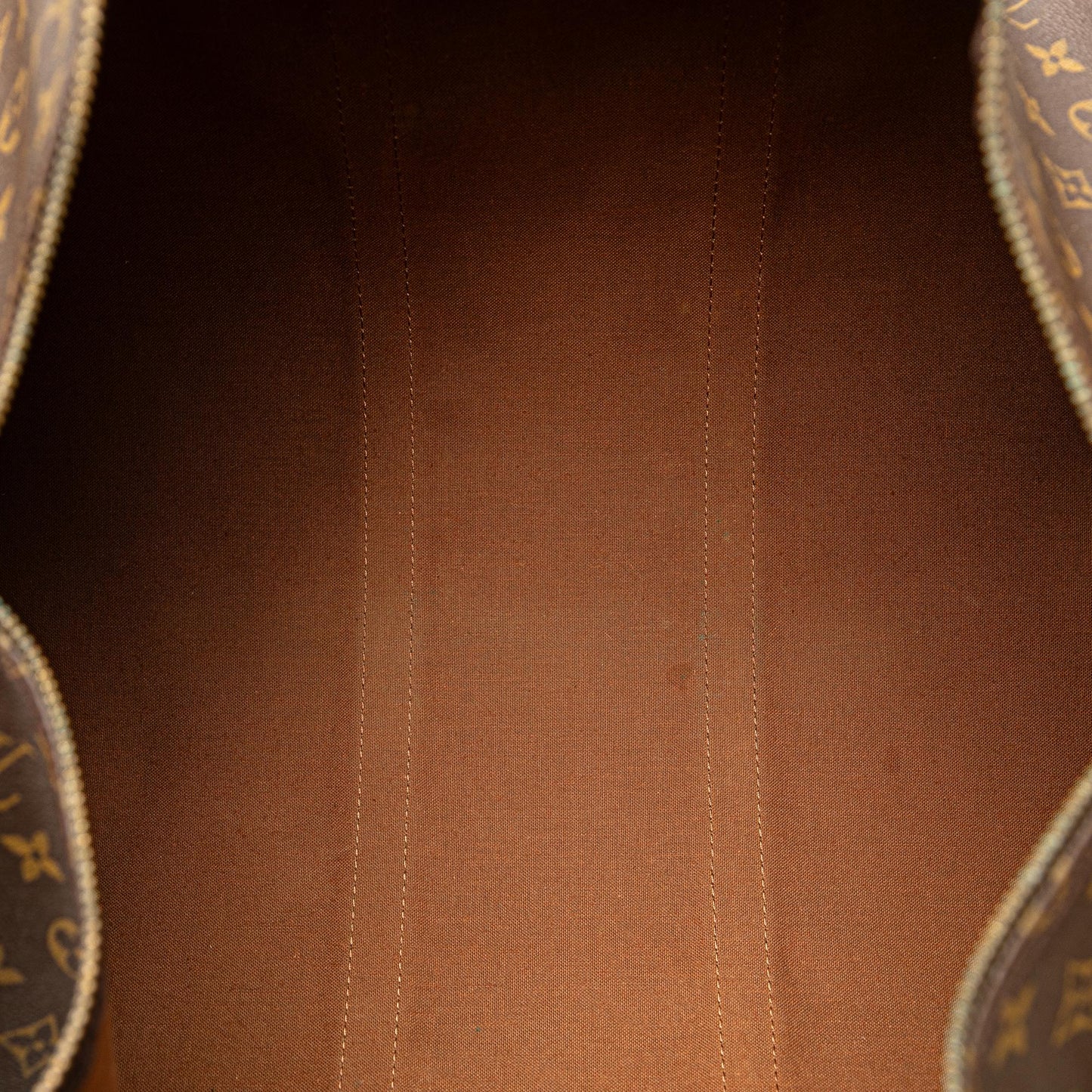 Louis Vuitton Monogram Keepall 55 (SHG-A8nmyX)