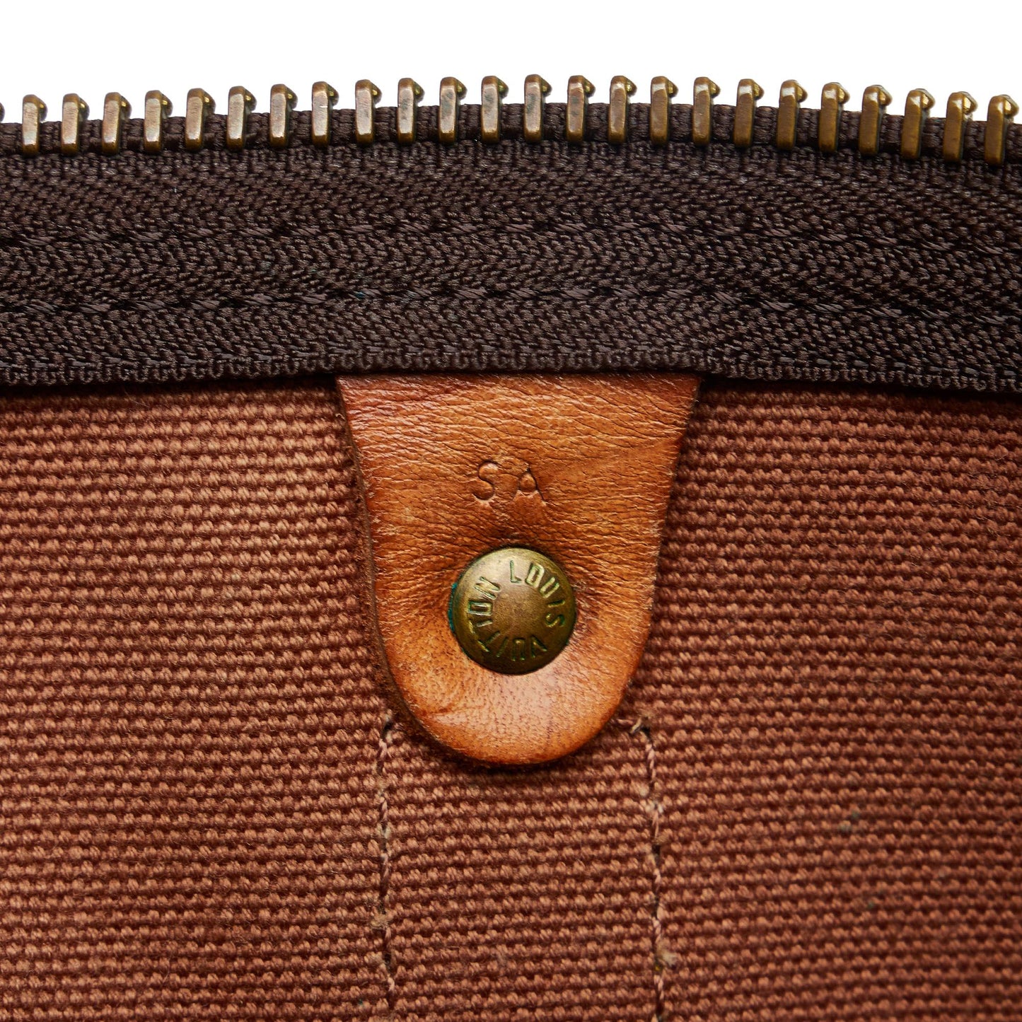 Louis Vuitton Monogram Keepall 60 (SHG-FoofFX)