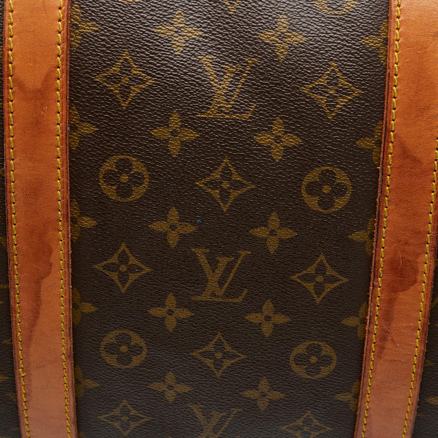 Louis Vuitton Monogram Keepall 60 (SHG-FoofFX)