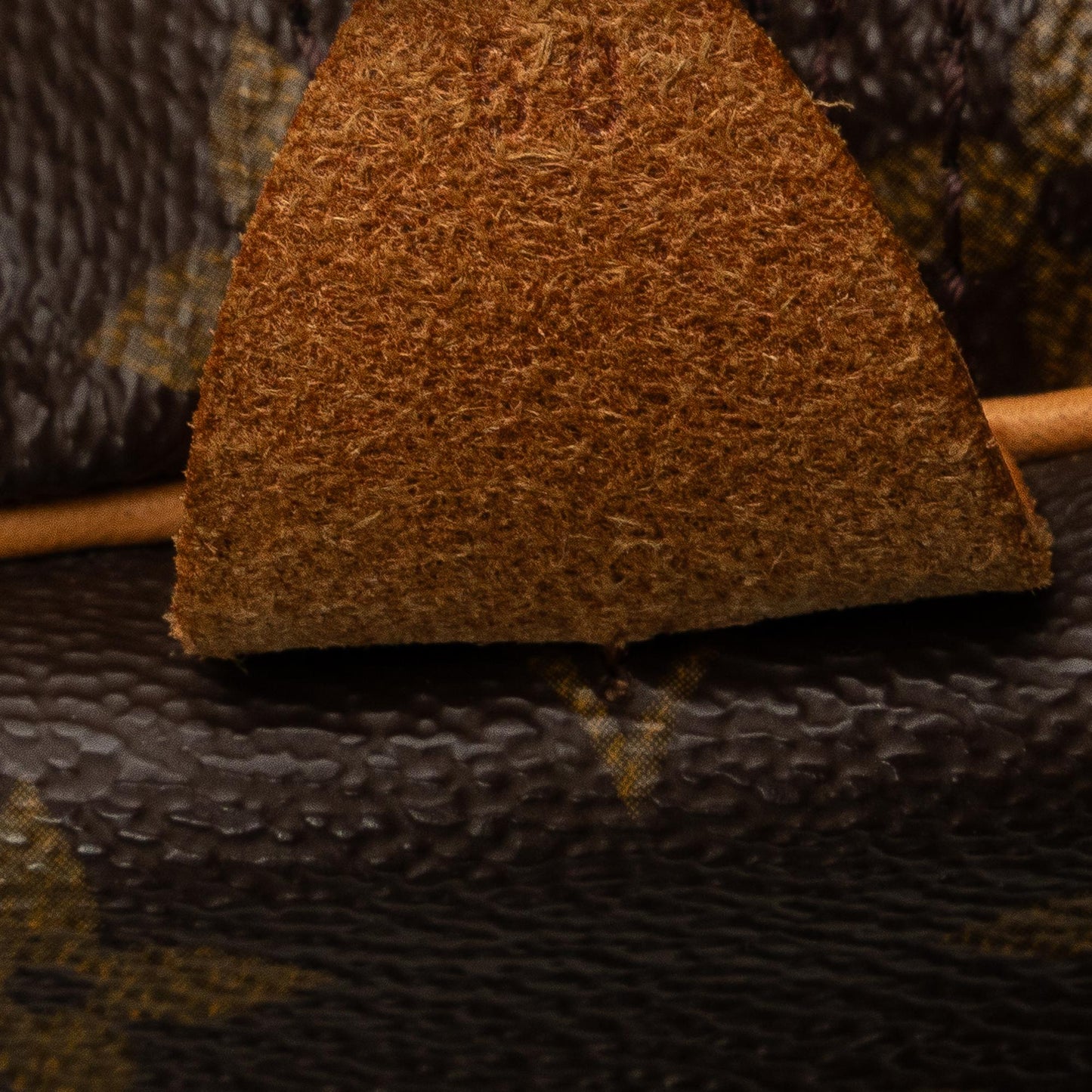 Louis Vuitton Monogram Keepall 60 (SHG-S8ORIt)