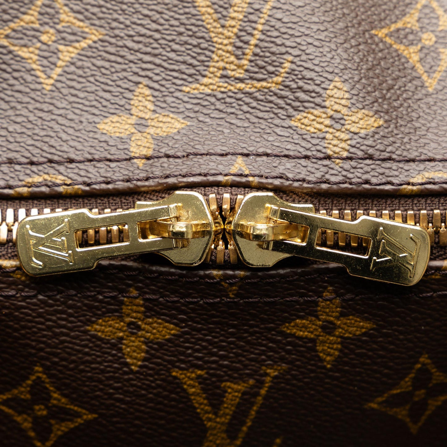Louis Vuitton Monogram Keepall 60 (SHG-BExxrj)