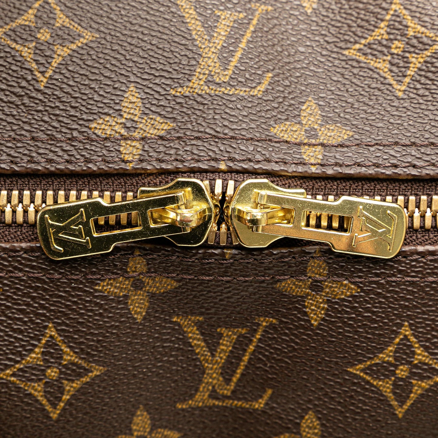 Louis Vuitton Monogram Keepall 60 (SHG-POfnpn)