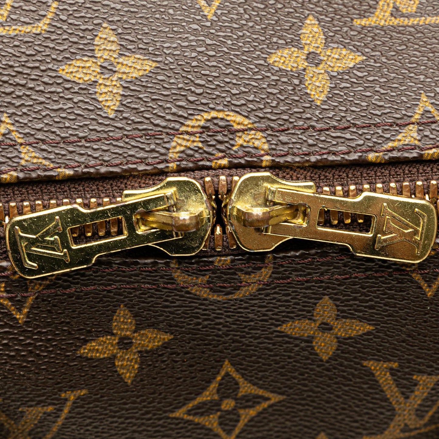 Louis Vuitton Monogram Keepall Bandouliere 50
