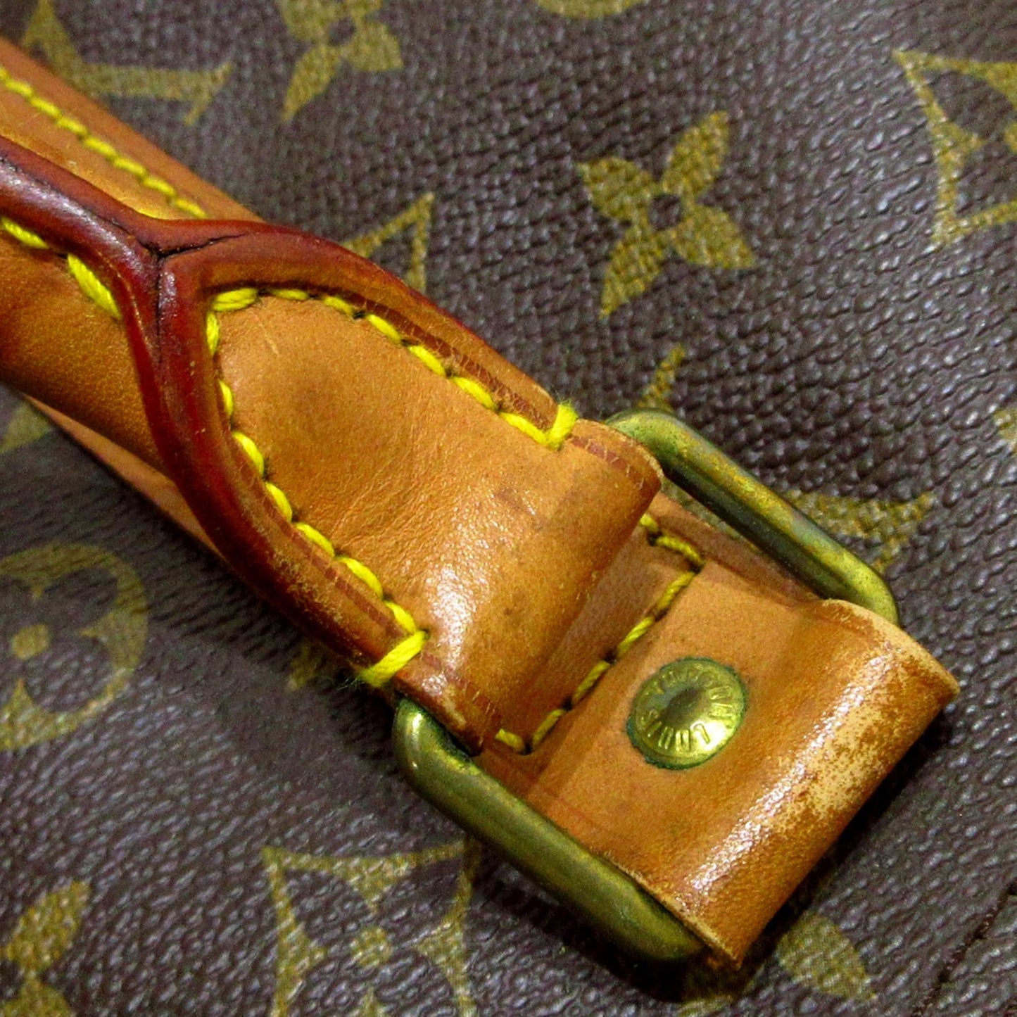 Louis Vuitton Monogram Keepall Bandouliere 55 (SHG-36478)