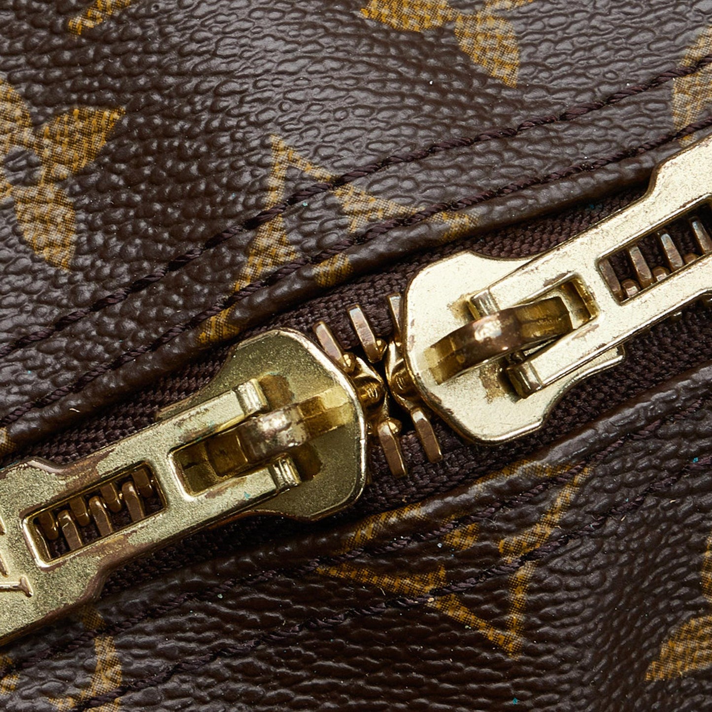Louis Vuitton Monogram Keepall Bandouliere 55 (SHG-rXqYWS)