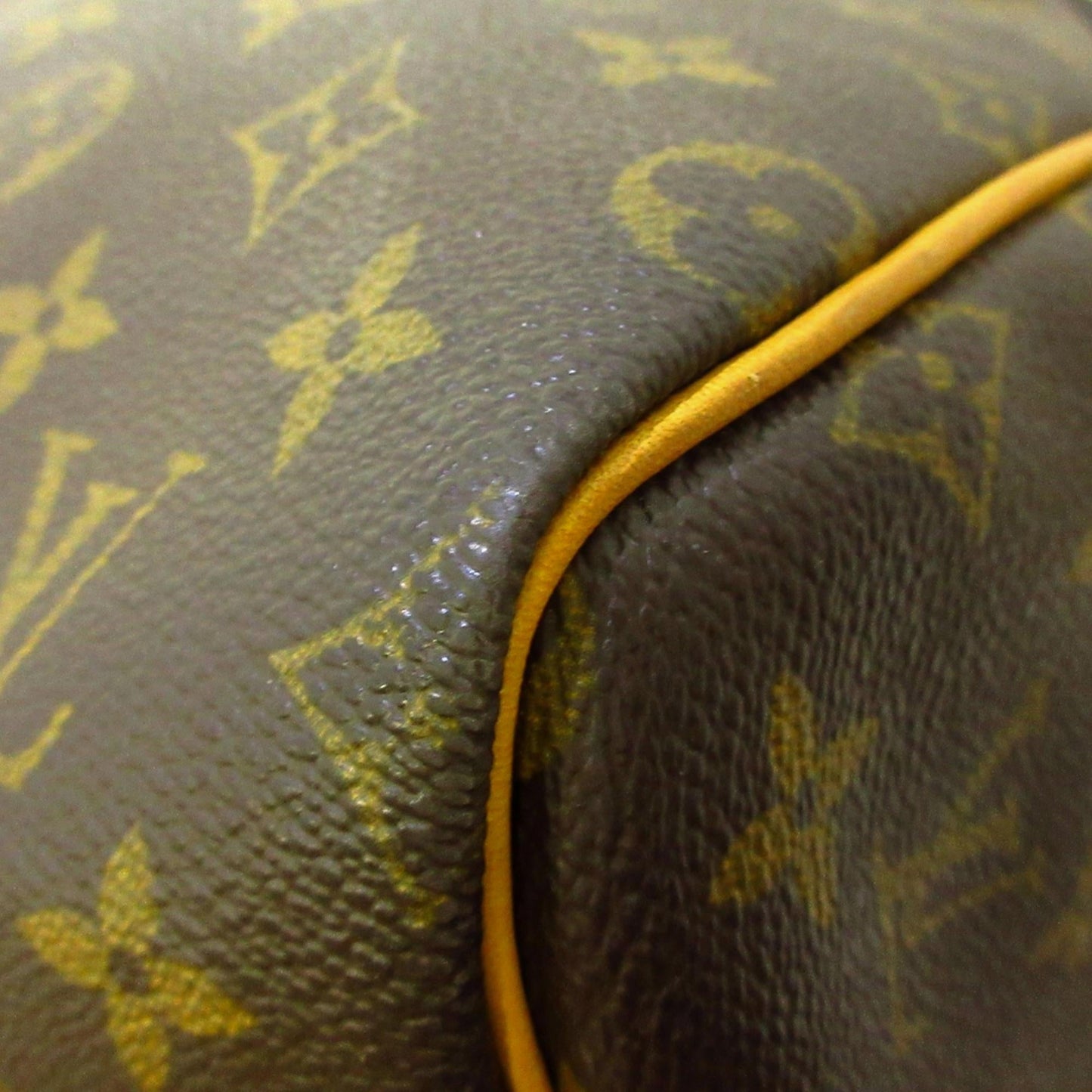 Louis Vuitton Monogram Keepall Bandouliere 55 (SHG-vcrN3F)