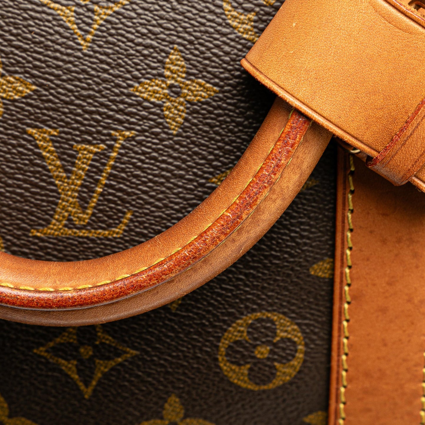 Louis Vuitton Monogram Keepall Bandouliere 55 (SHG-ZCRlnV)