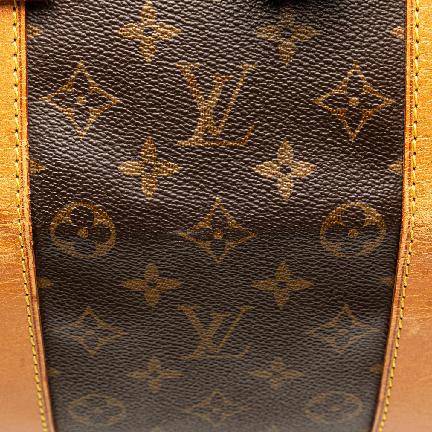 Louis Vuitton Monogram Keepall Bandouliere 55 (SHG-pPxTRD)